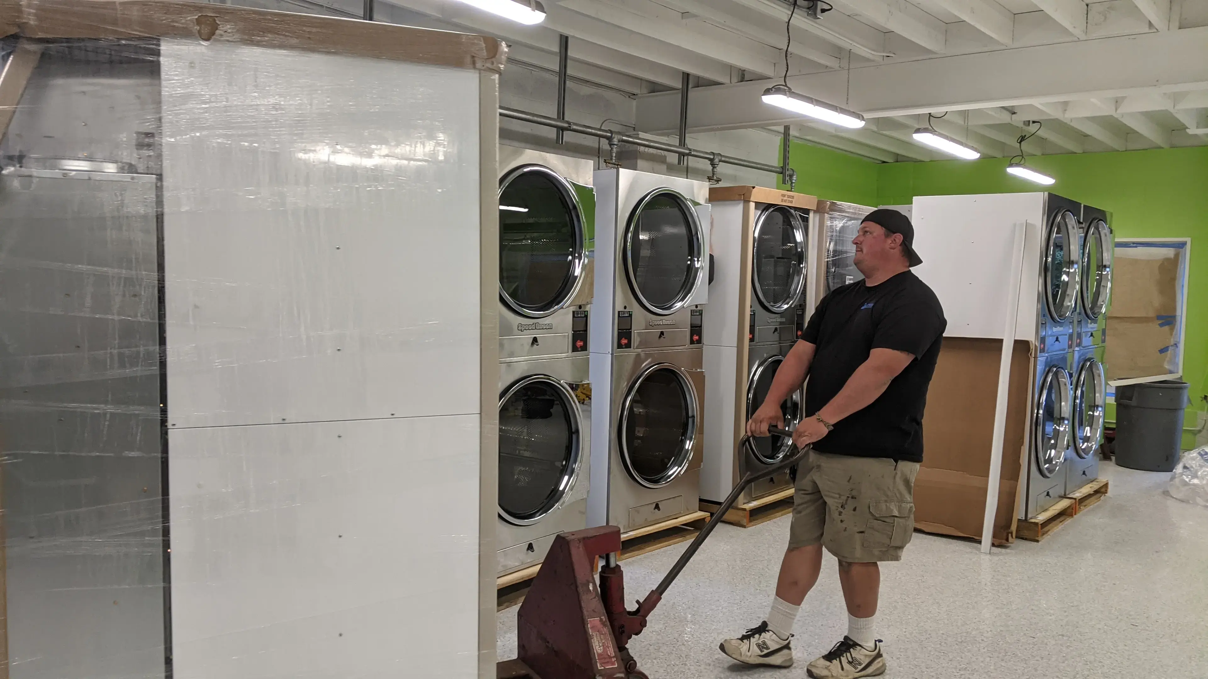 The Mat - Boulder Creek Laundry thumbnail 16