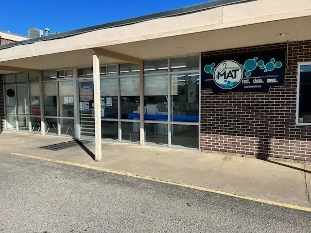 The Mat - Laundromat Hutchinson, Ks - Image 6