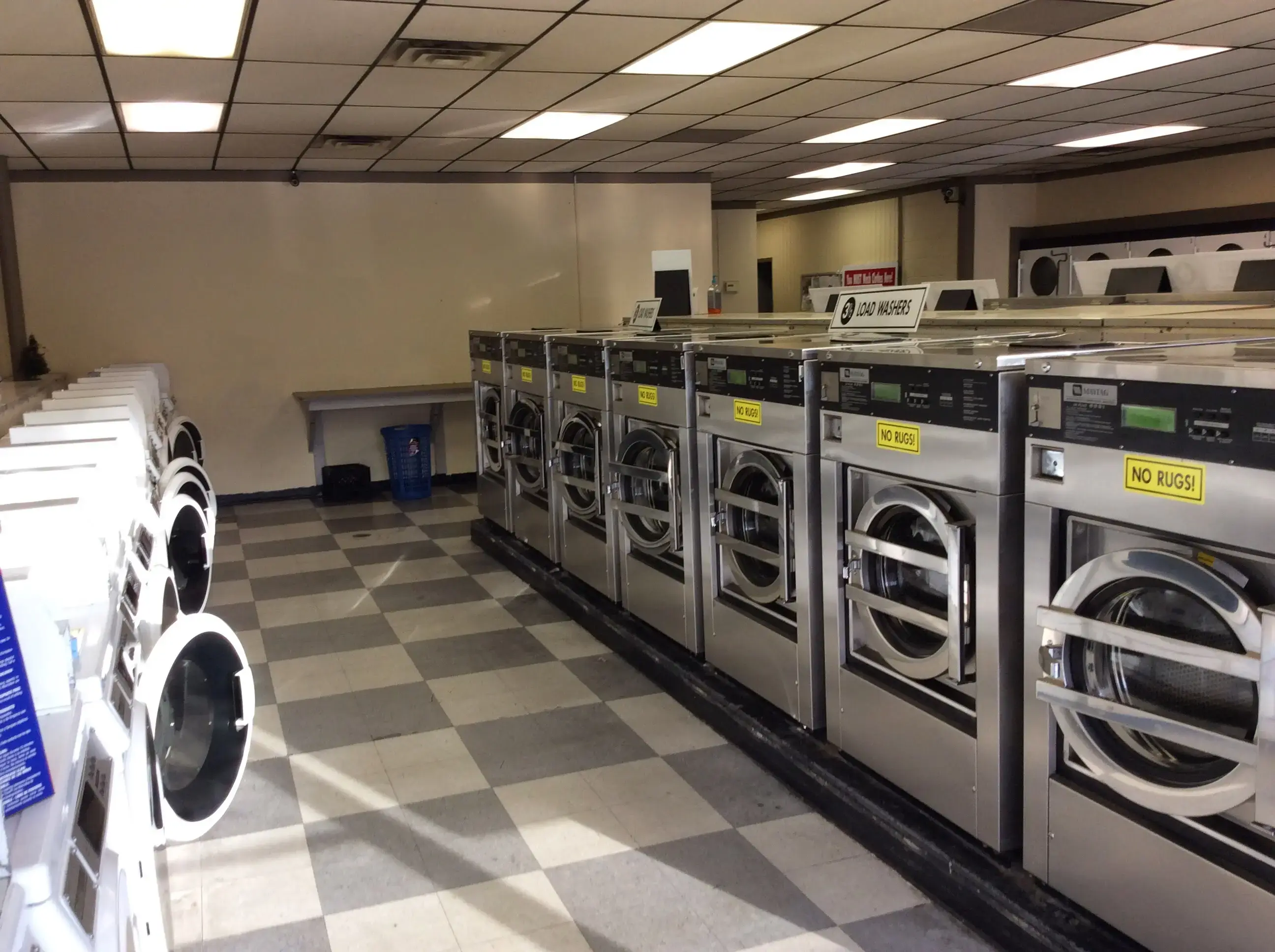 The Mat Laundromat Free Dry Center and Commercial Laundry - Image 14