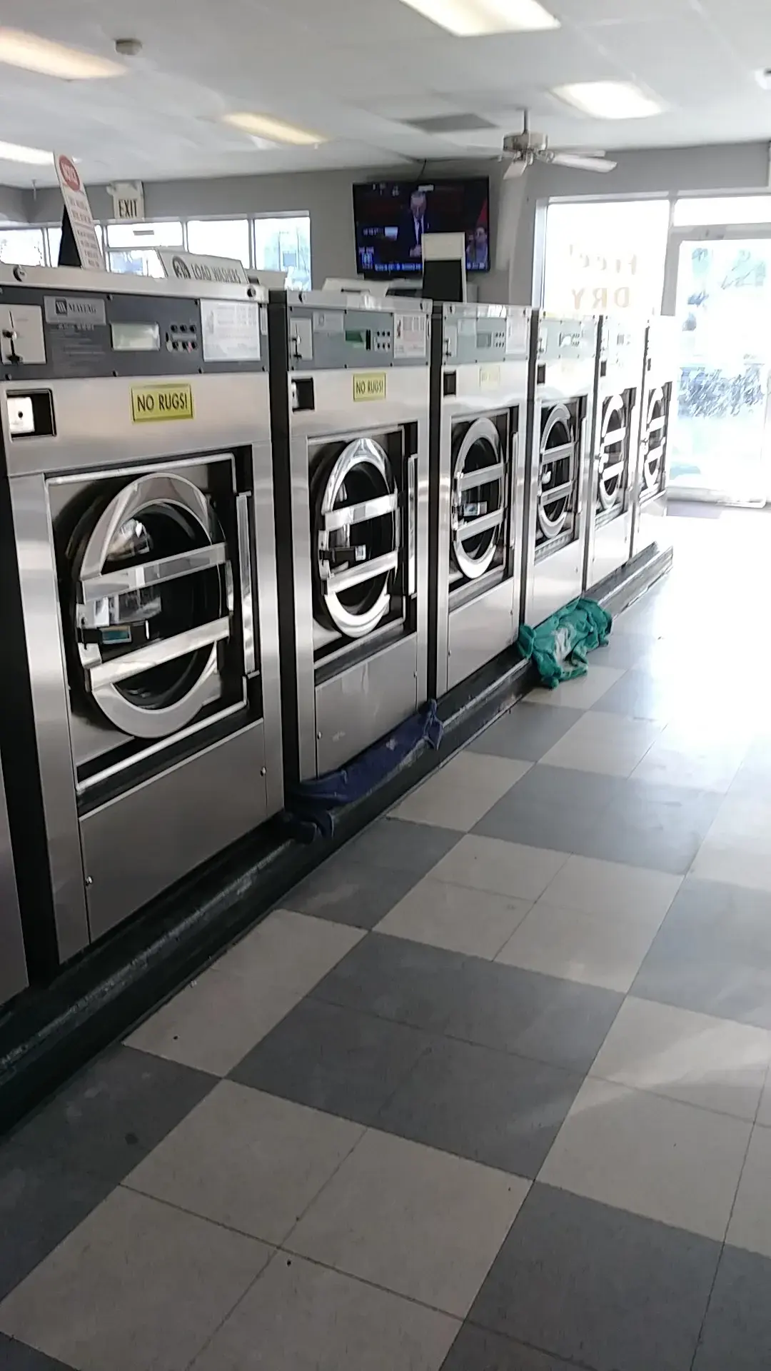 The Mat Laundromat Free Dry Center and Commercial Laundry thumbnail 13