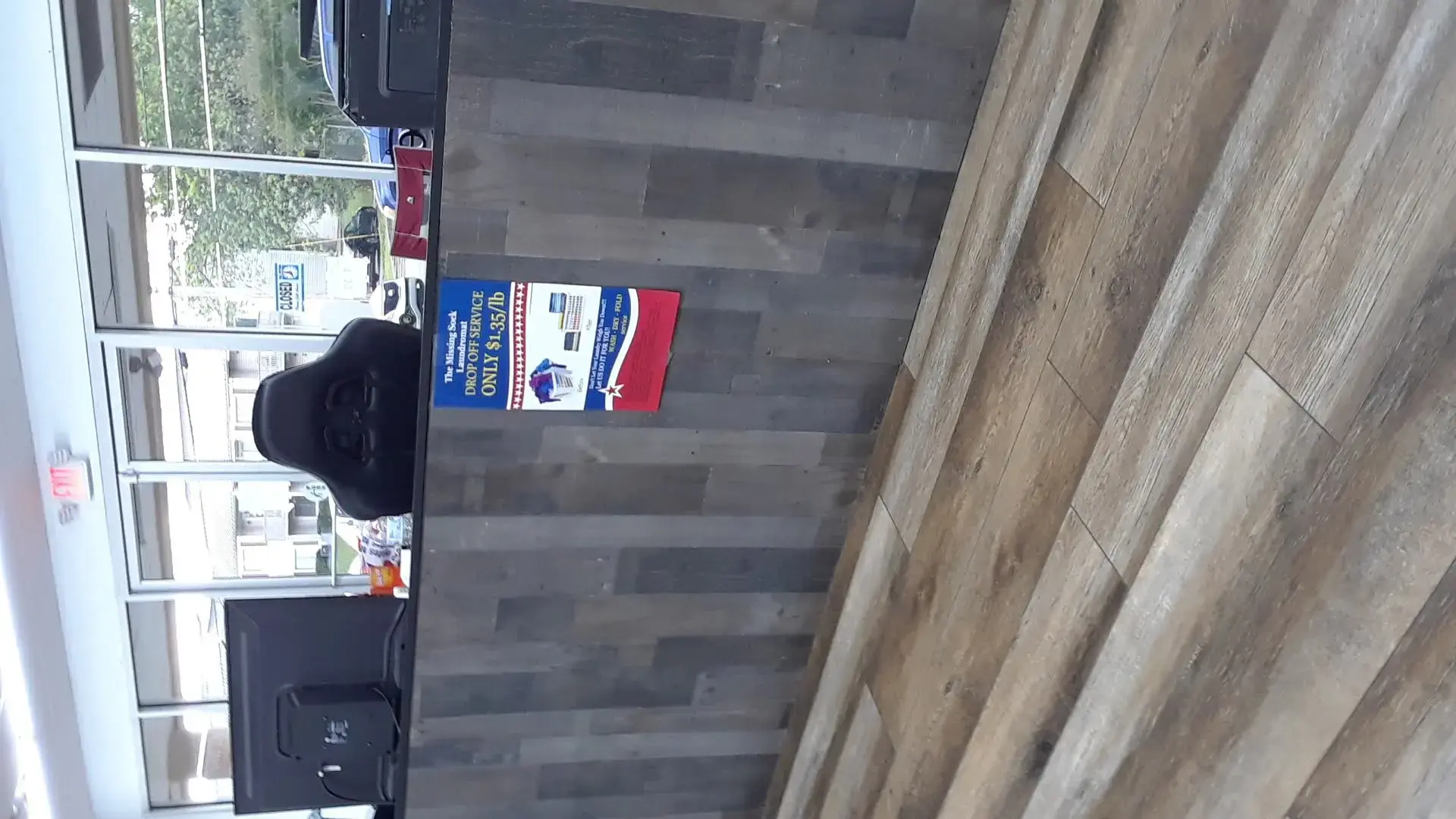 The Missing Sock Laundromat - Image 12