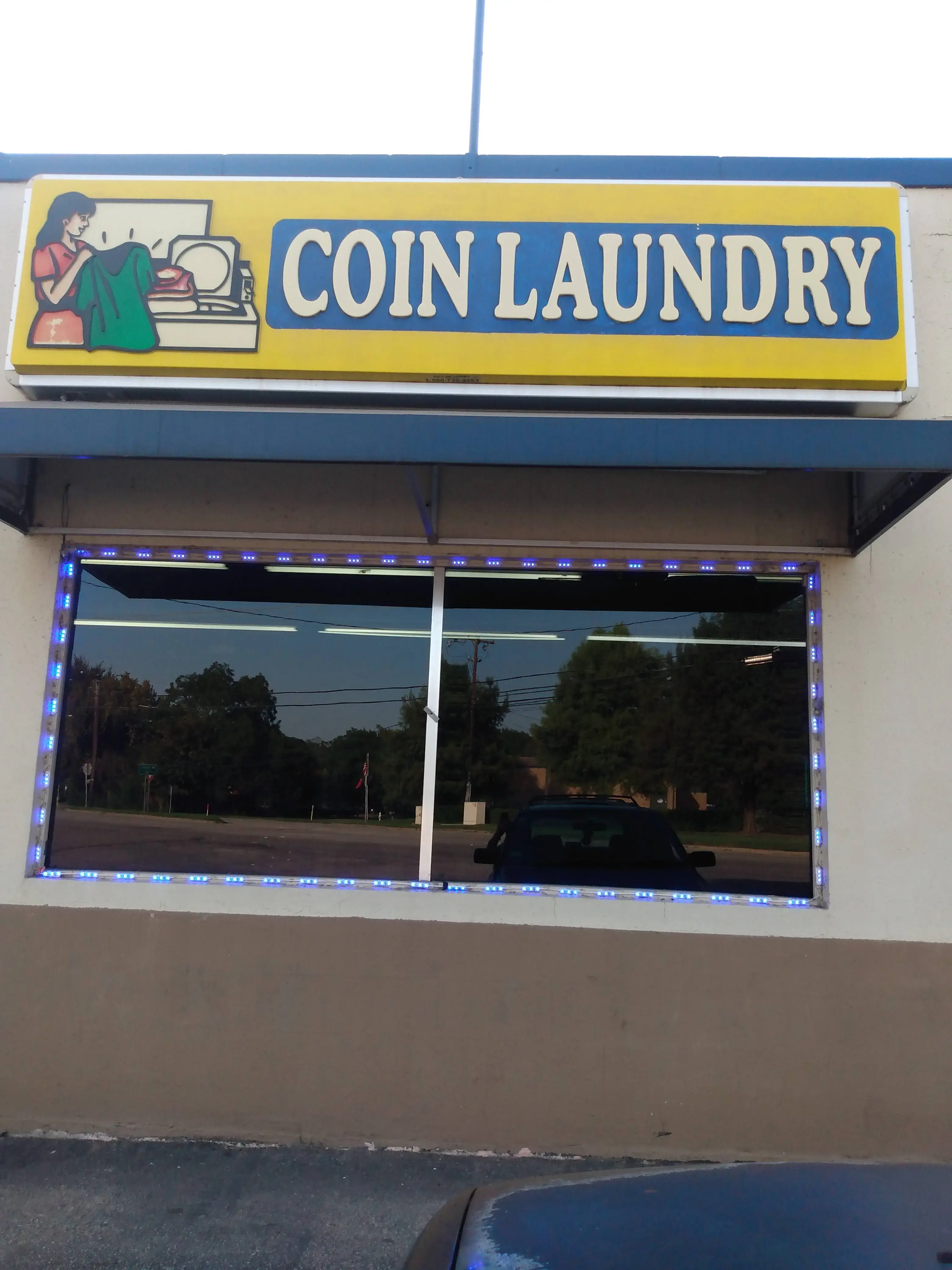 The Missing Sock Laundry Wash & Fold Service thumbnail 8