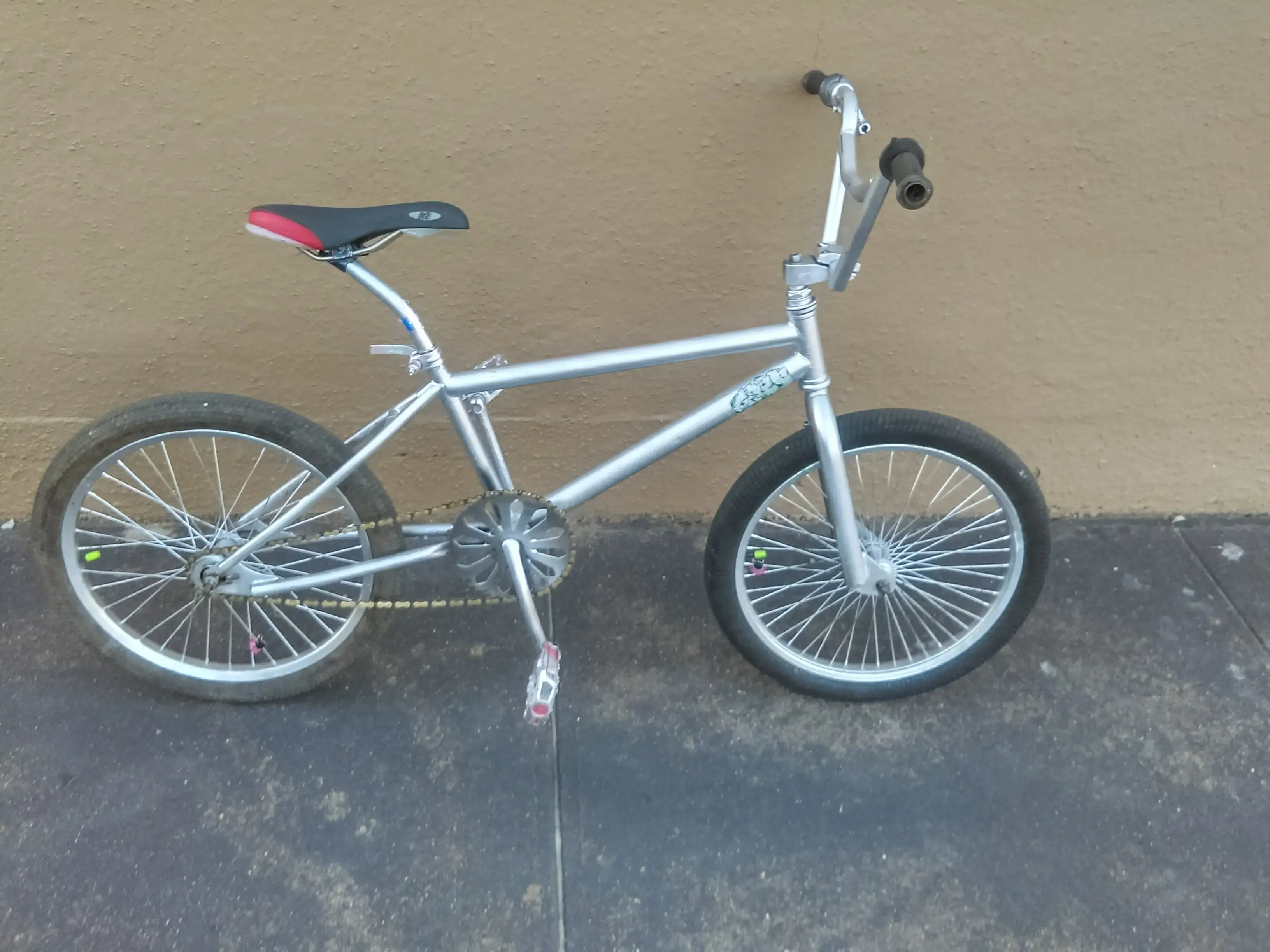 The Missing Sock Laundry Wash & Fold Service thumbnail 3