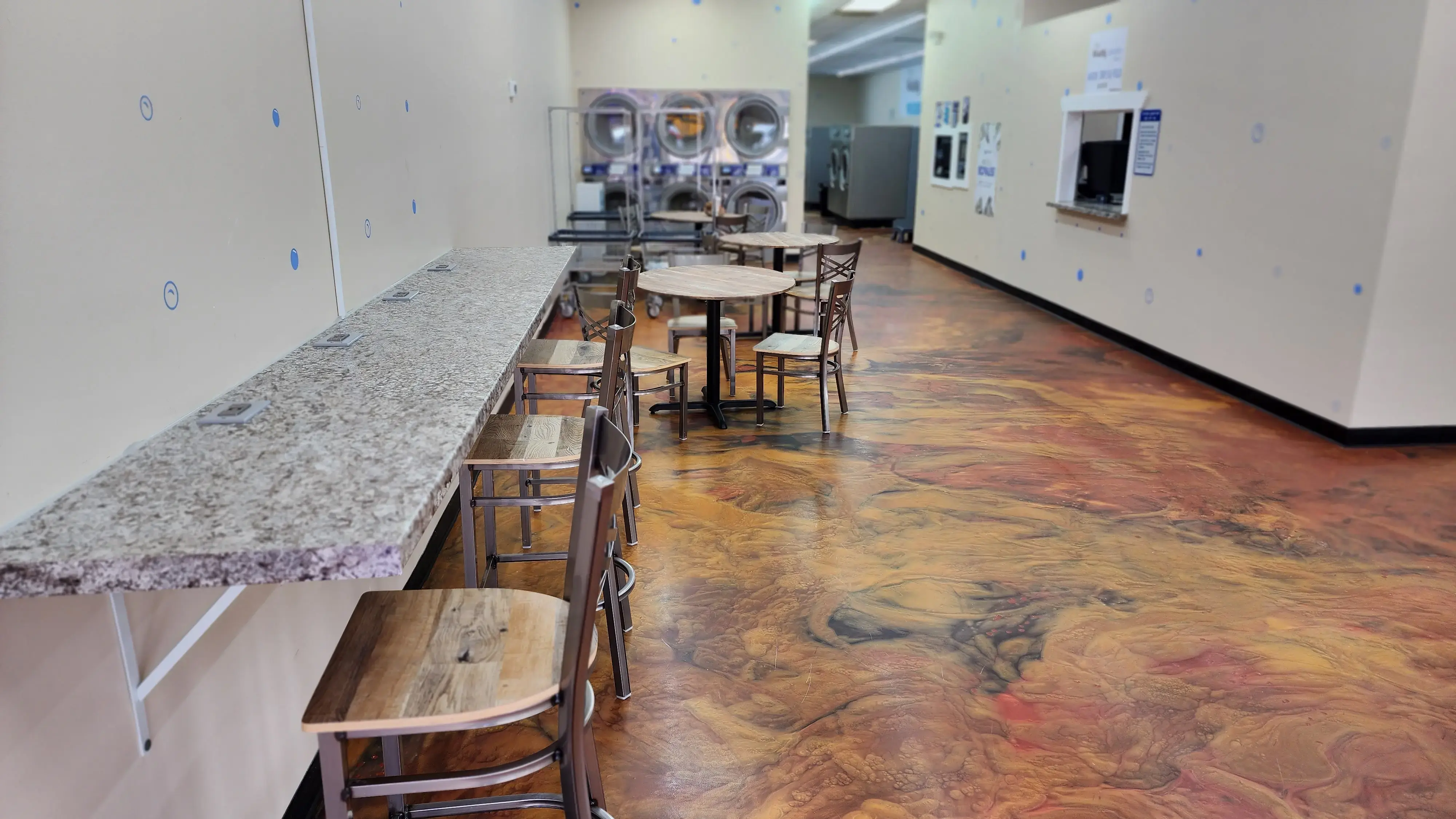 The Muddy Laundry Room - Image 8