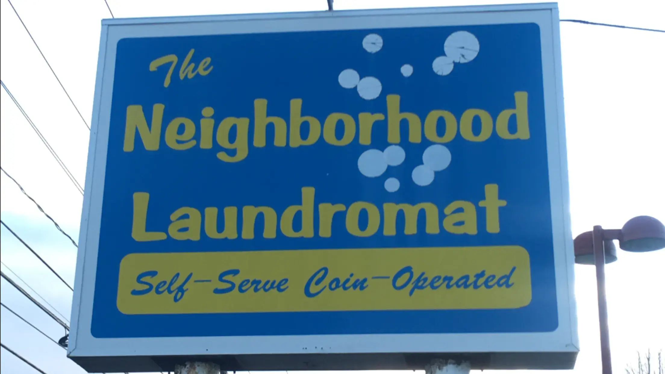 The Neighborhood Laundromat - Image 5