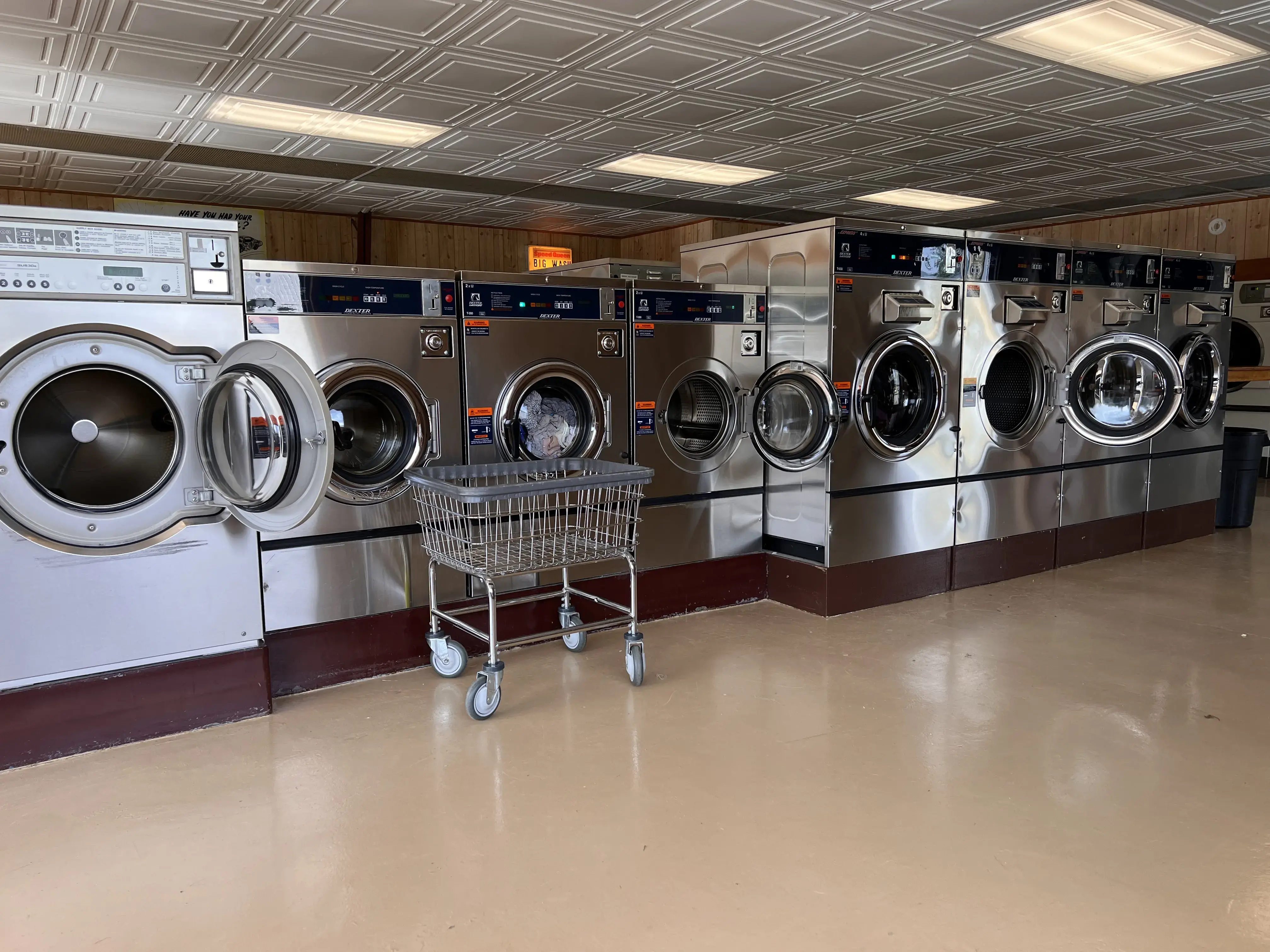 The New Scrub Board Laundromat & Car Wash, Inc. thumbnail 8