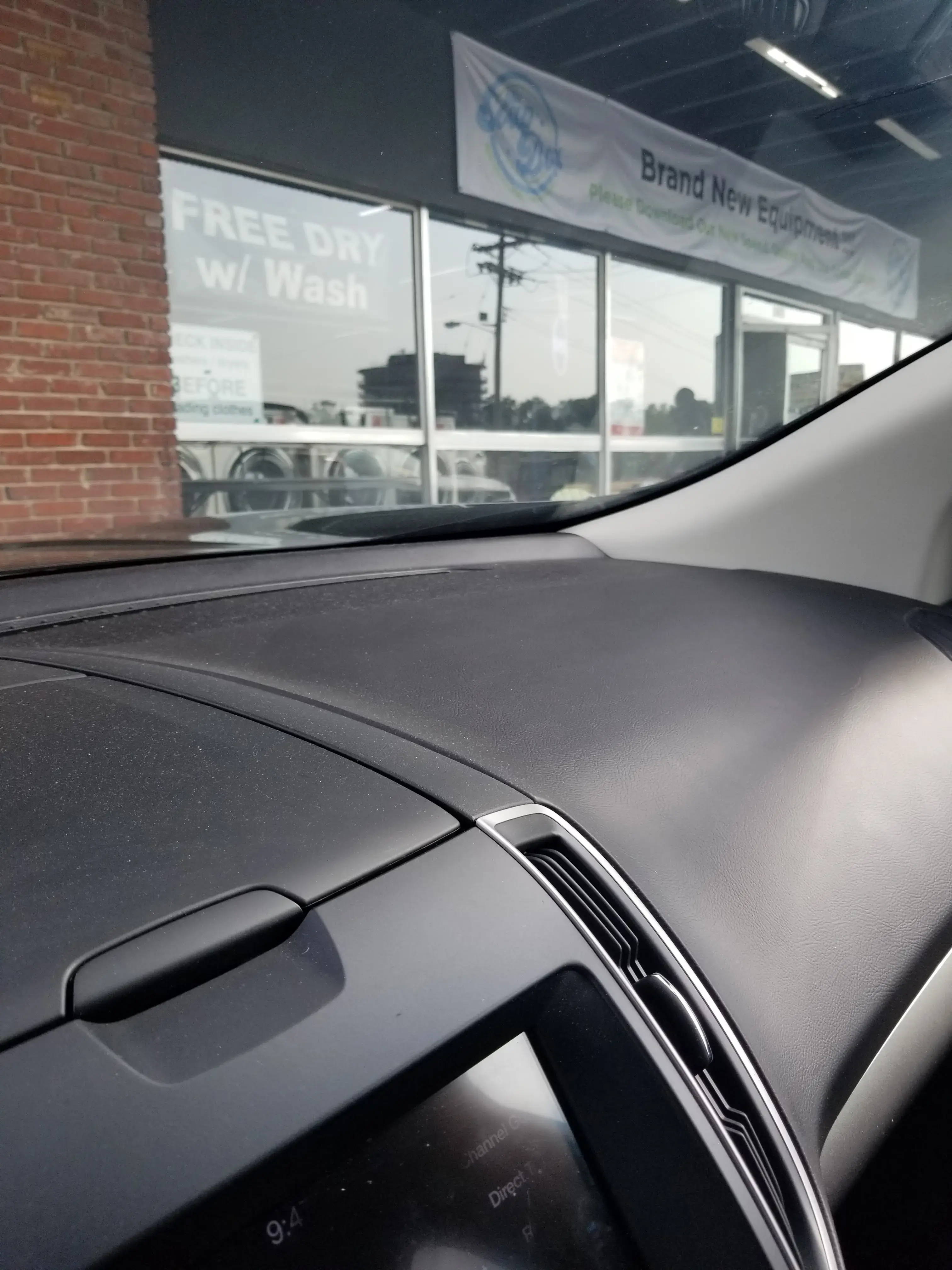 The Soap Box Laundromat - Image 3