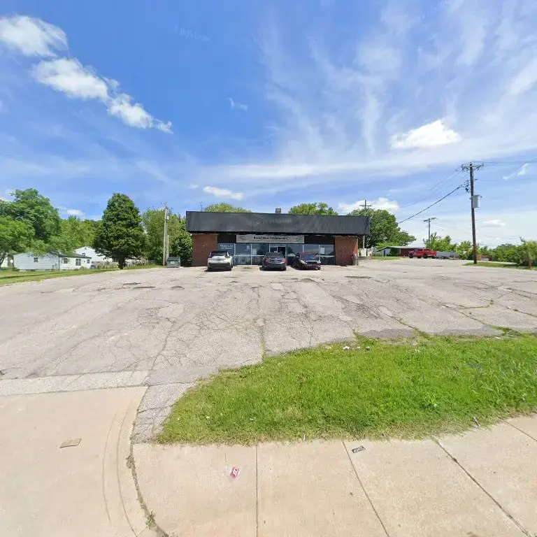 The Soap Box Laundromat thumbnail 12