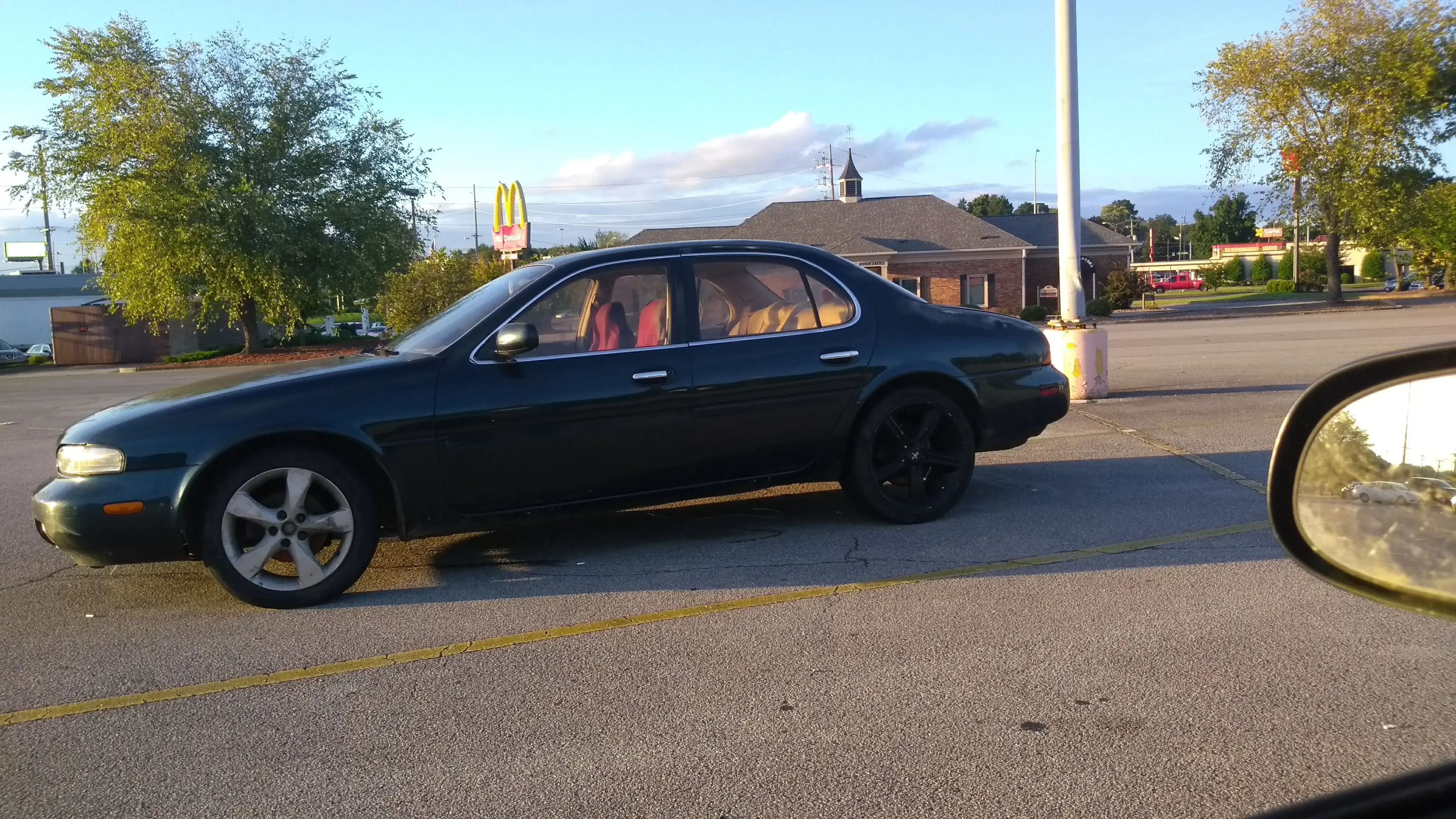 The Sullied Duck COIN & CARD LAUNDRY thumbnail 8