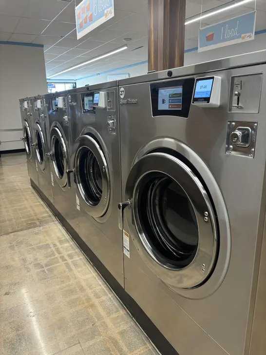 The Sunset Laundry - Image 37