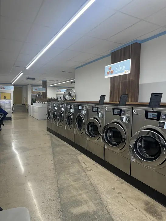 The Sunset Laundry - Image 35