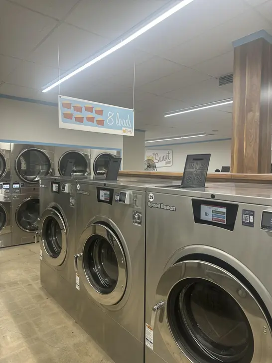 The Sunset Laundry - Image 40