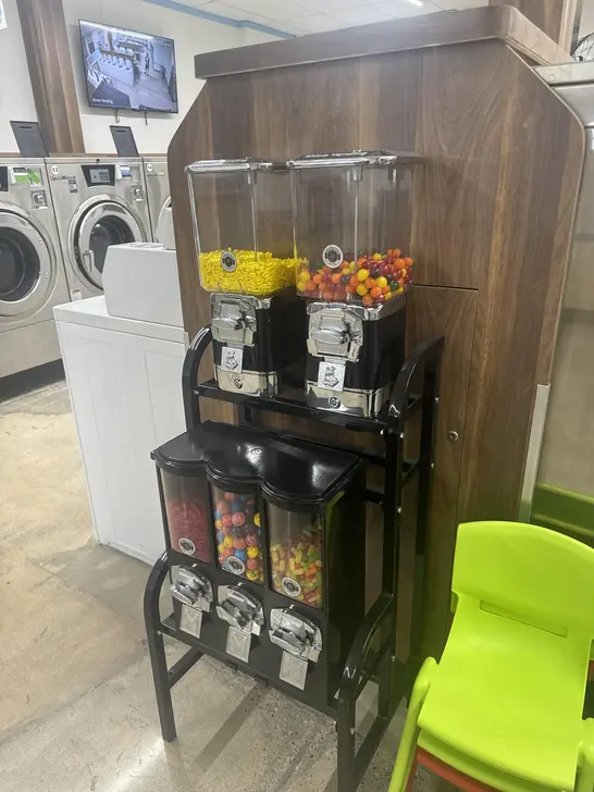 The Sunset Laundry - Image 18