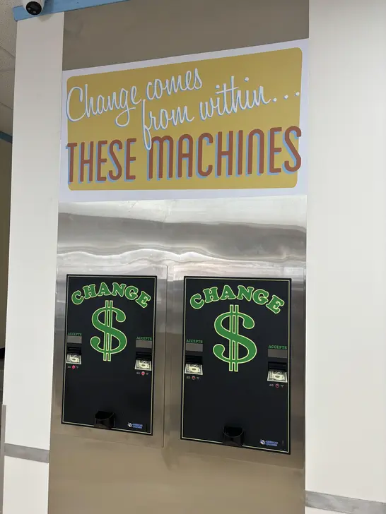 The Sunset Laundry - Image 26