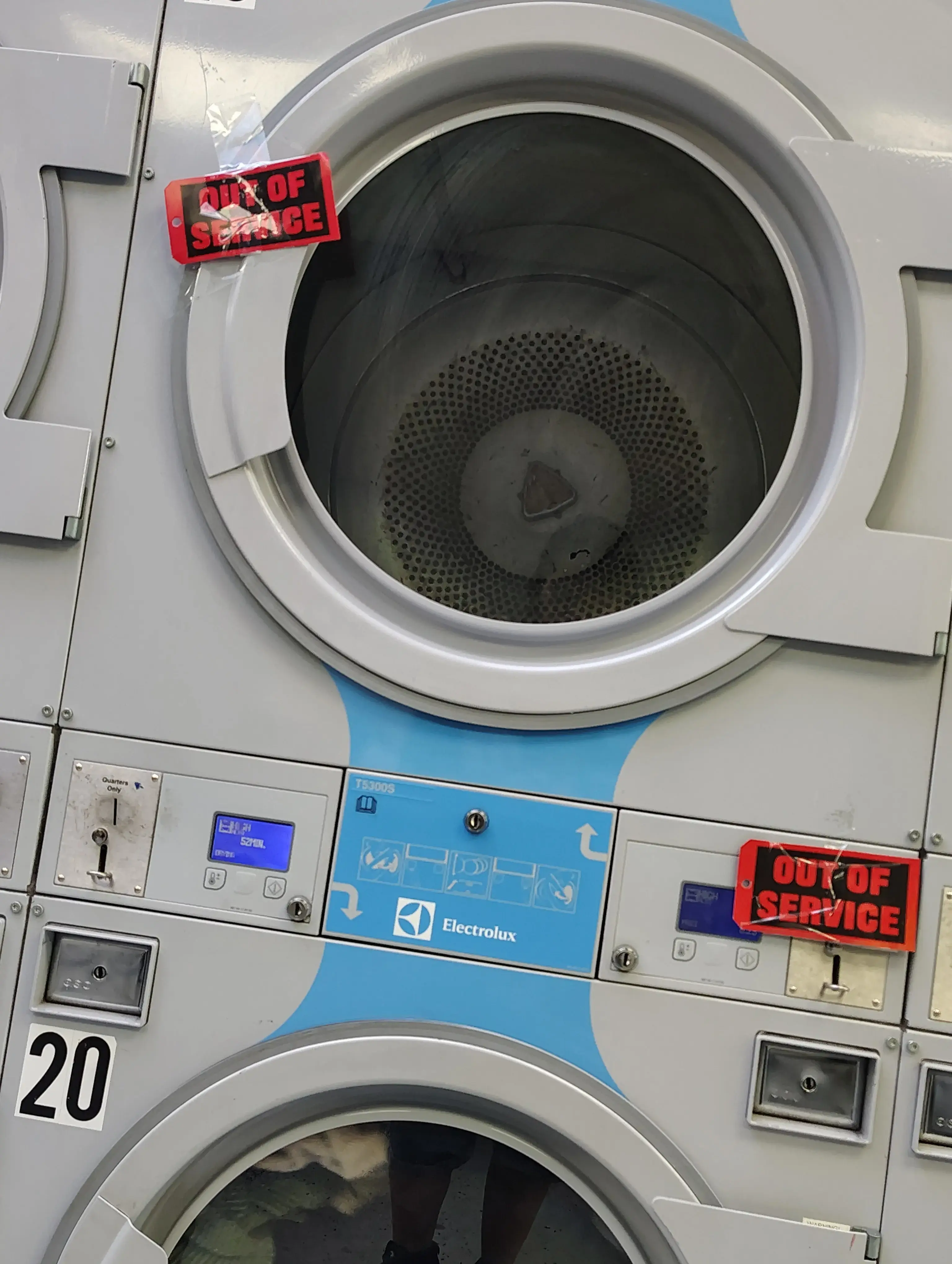 The TL Laundromat & Wash and Fold (NO CAFE) thumbnail 1