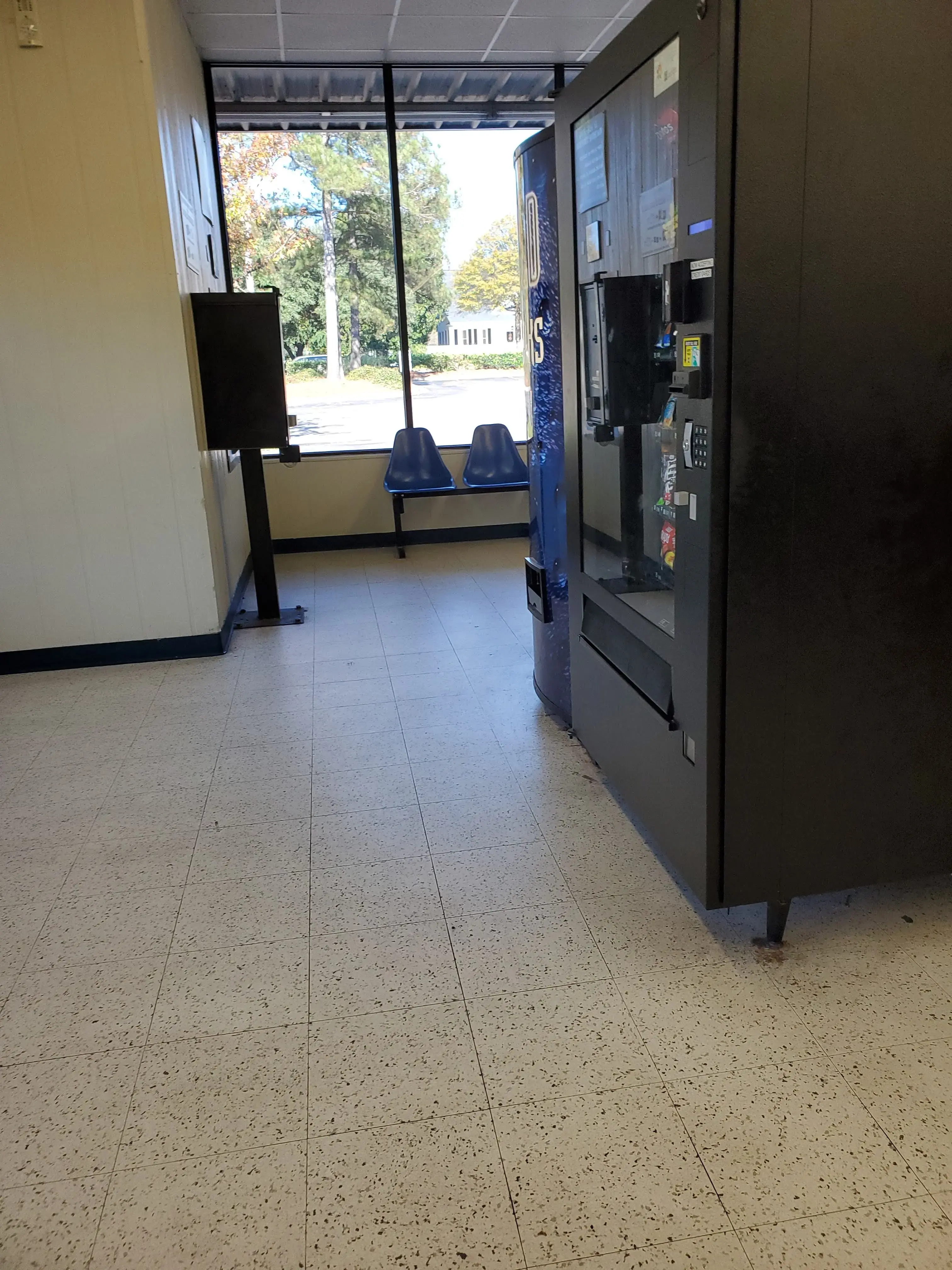 The Ultimate Laundromat - Image 9