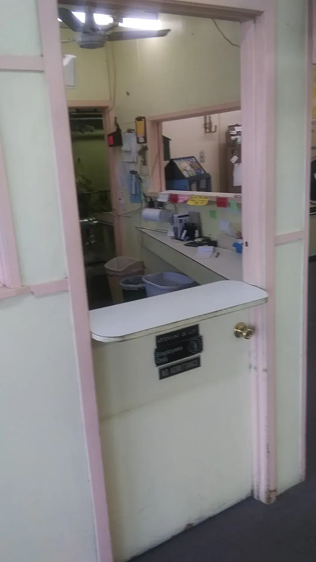 The Village Coin Laundromat - Image 13