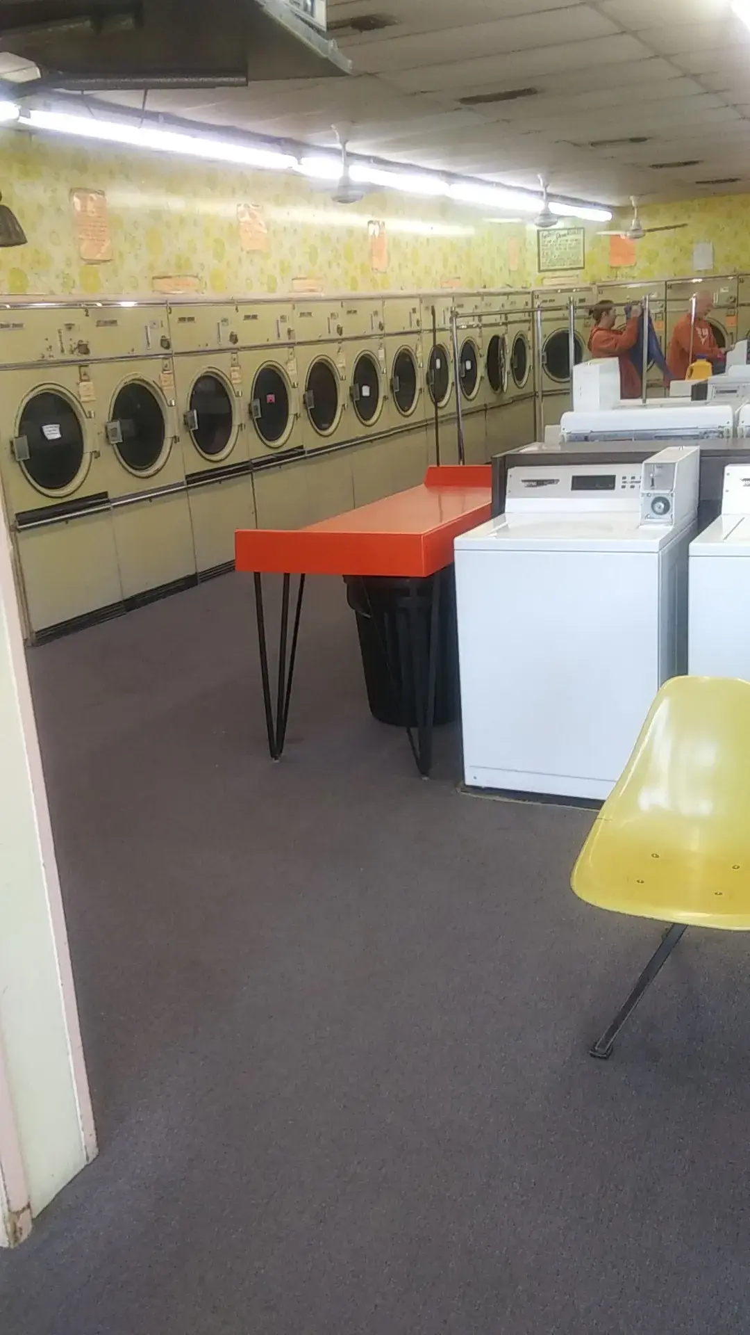 The Village Coin Laundromat - Image 15