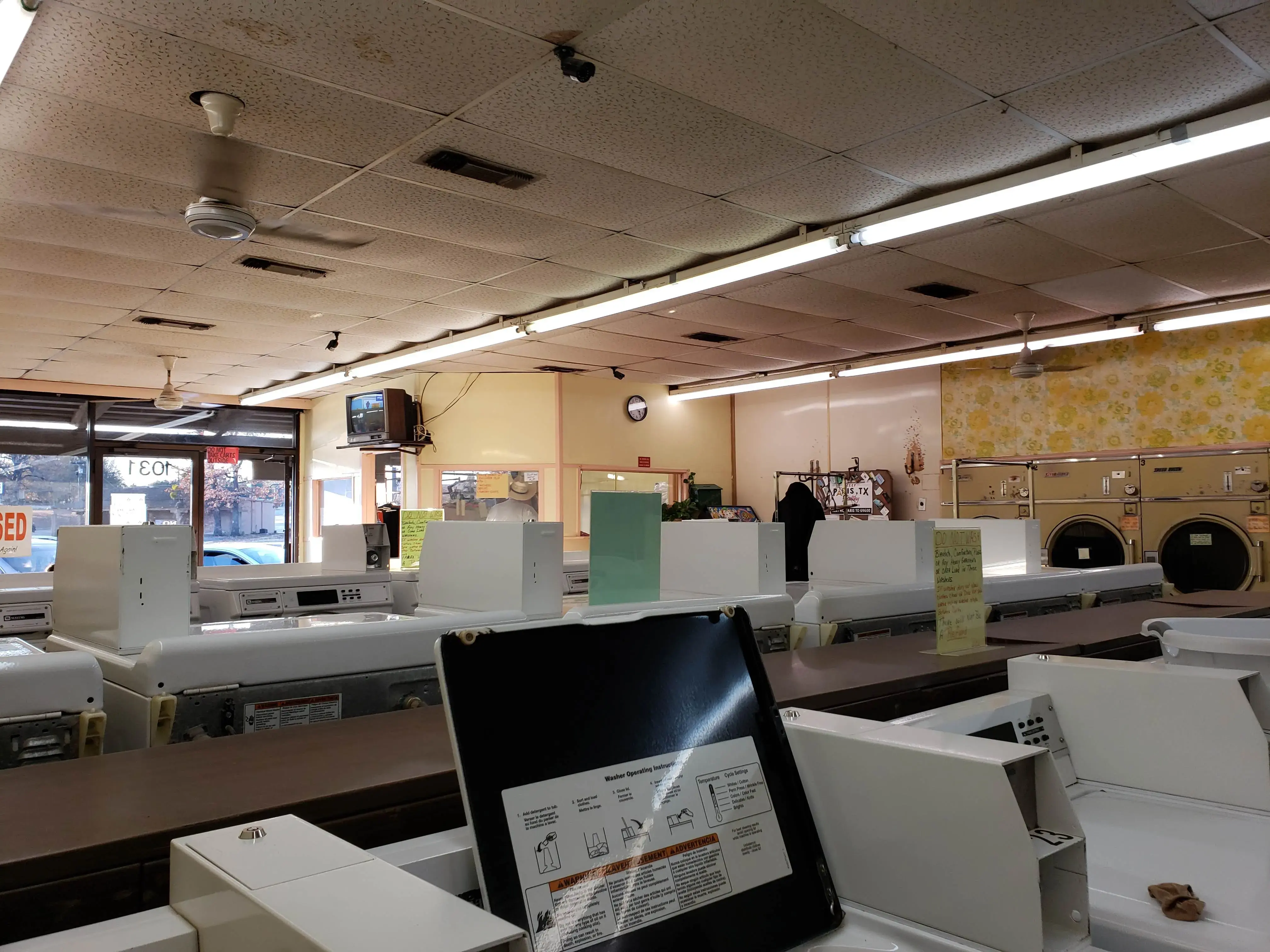 The Village Coin Laundromat - Image 5