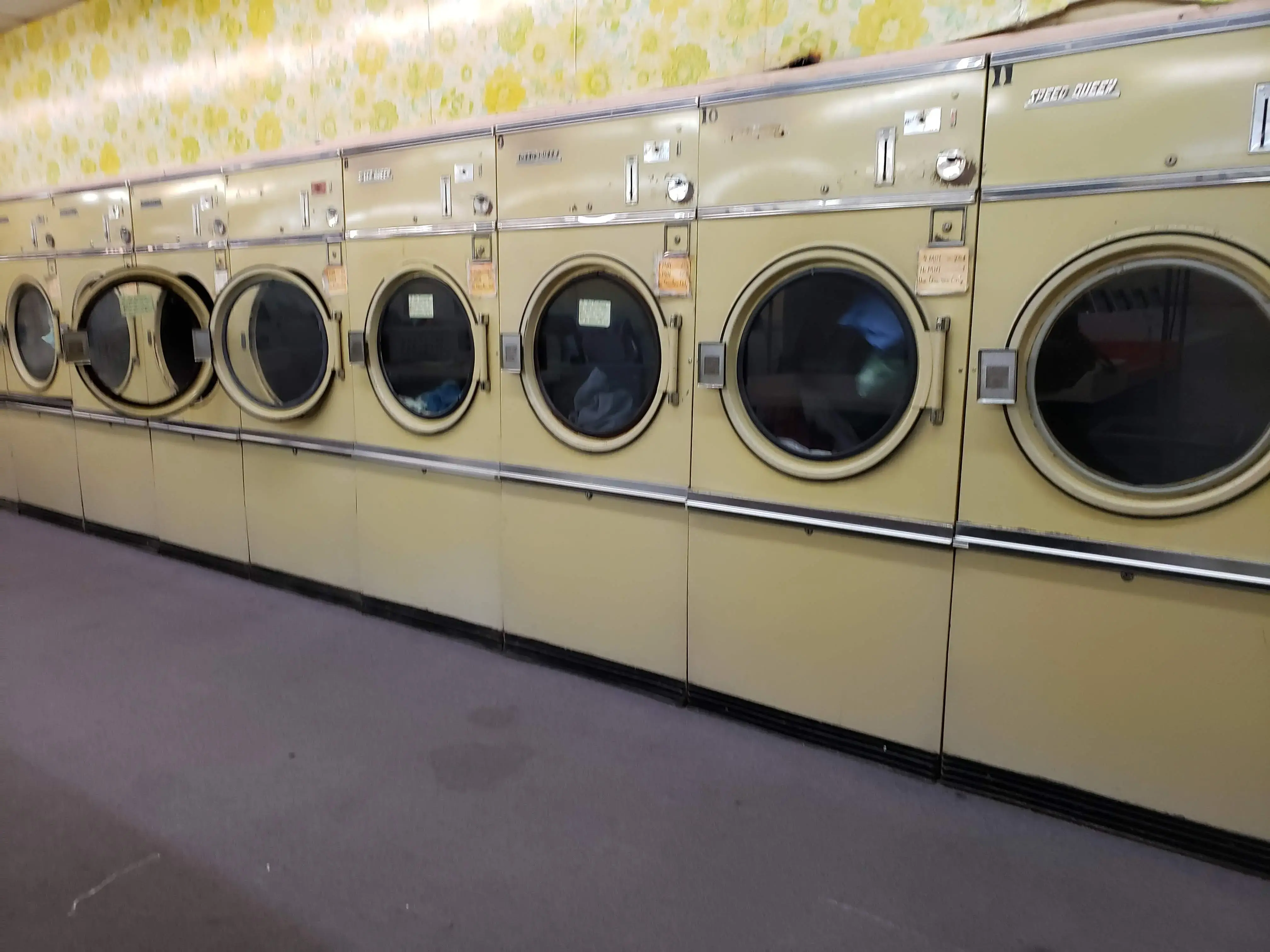 The Village Coin Laundromat - Image 18