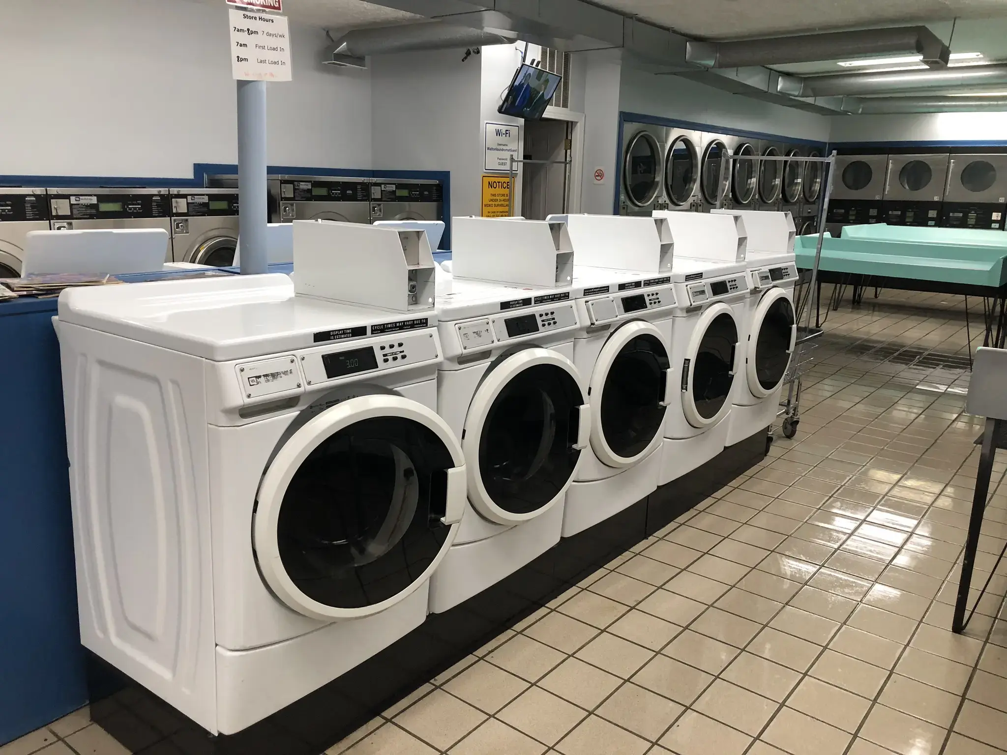 The Walton Laundromat - Image 20