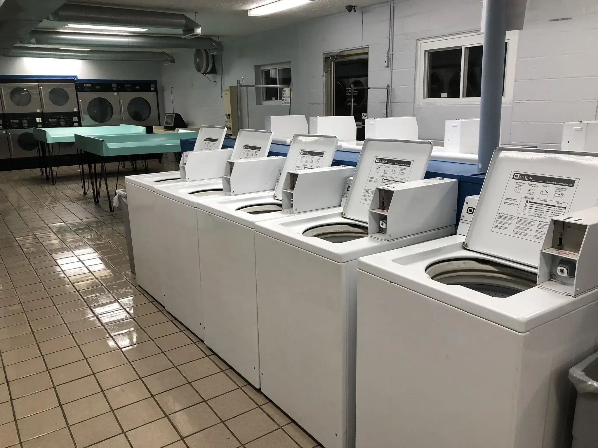 The Walton Laundromat thumbnail 18