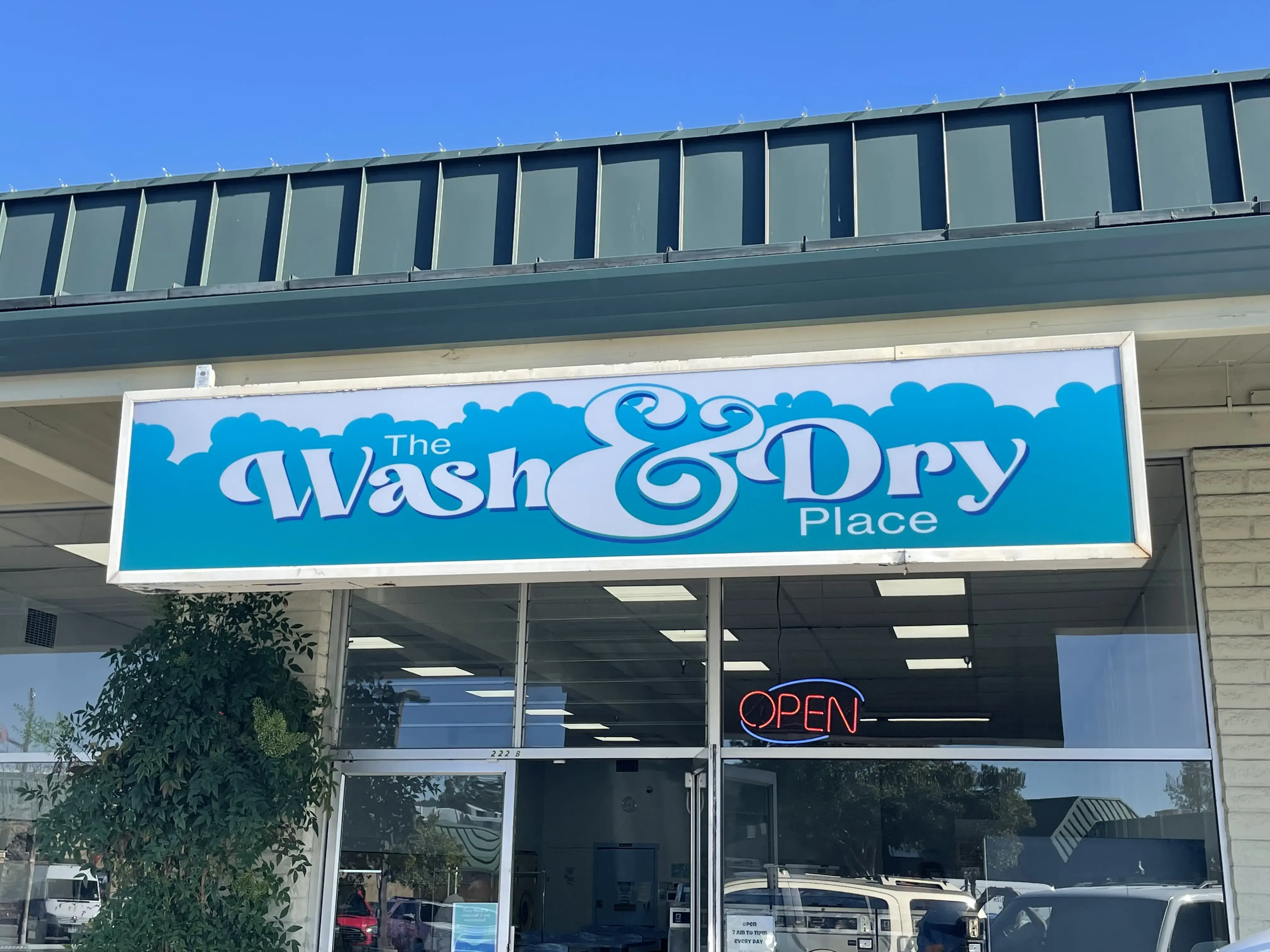 The Wash and Dry Place thumbnail 8