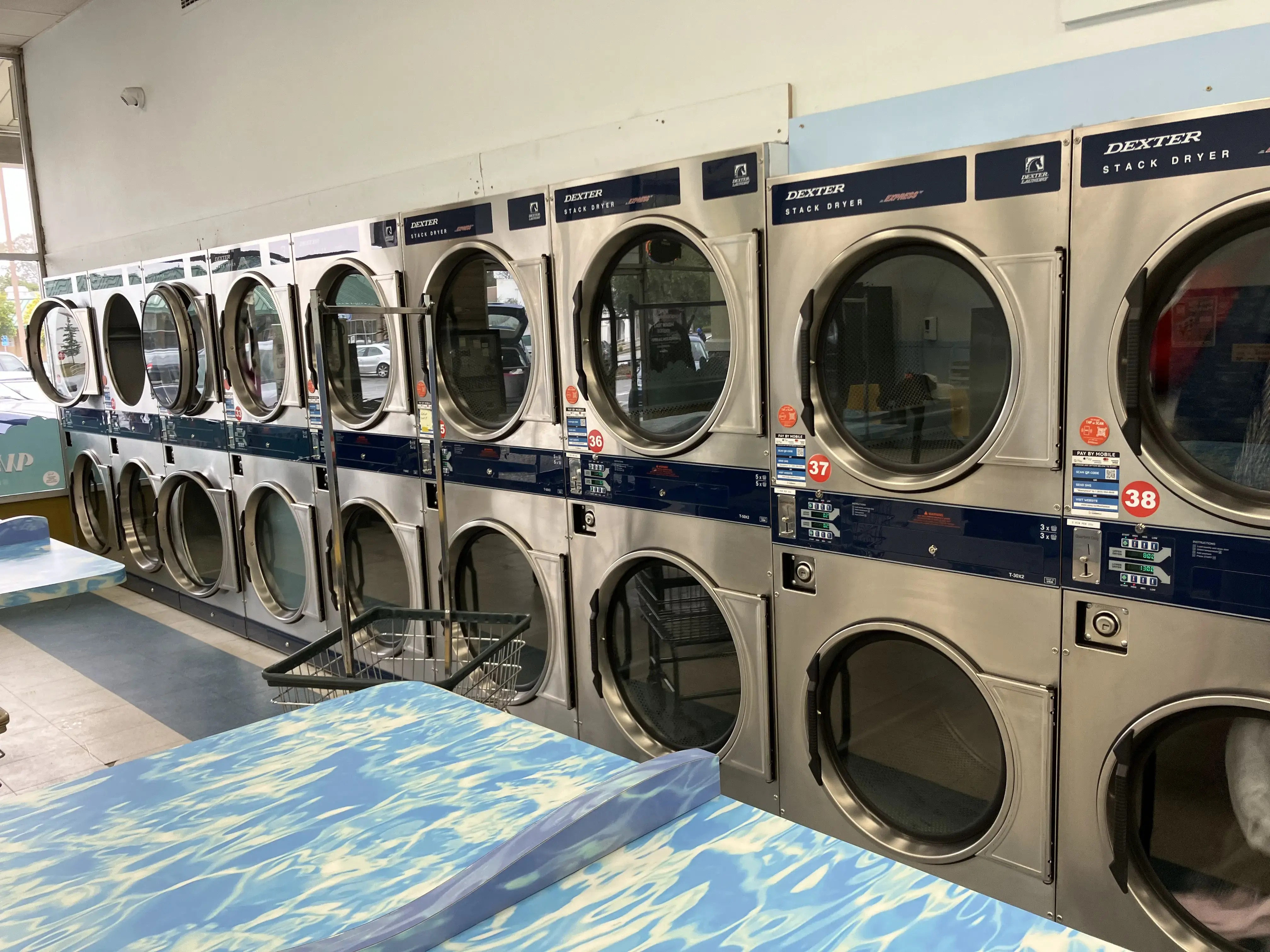 The Wash and Dry Place thumbnail 13