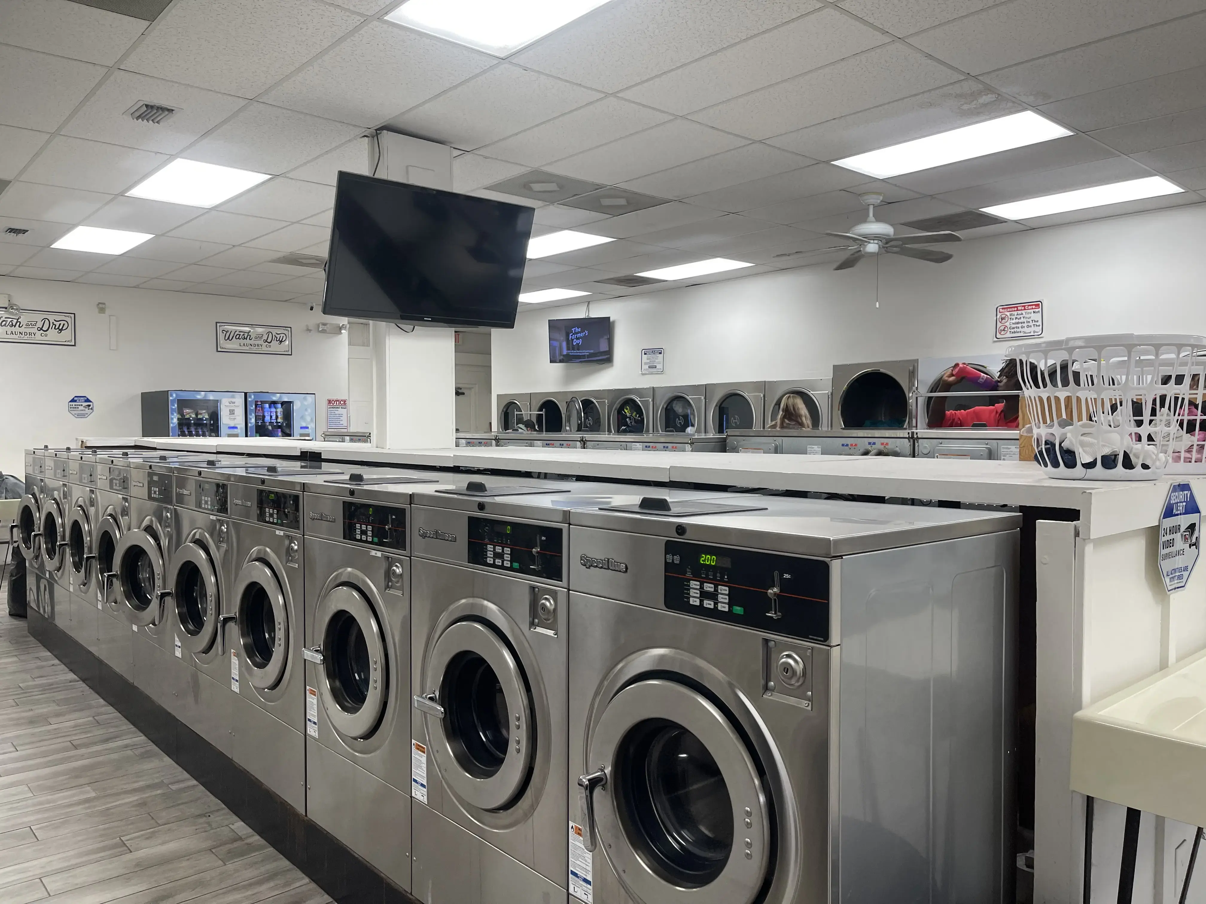 The Wash Bucket location