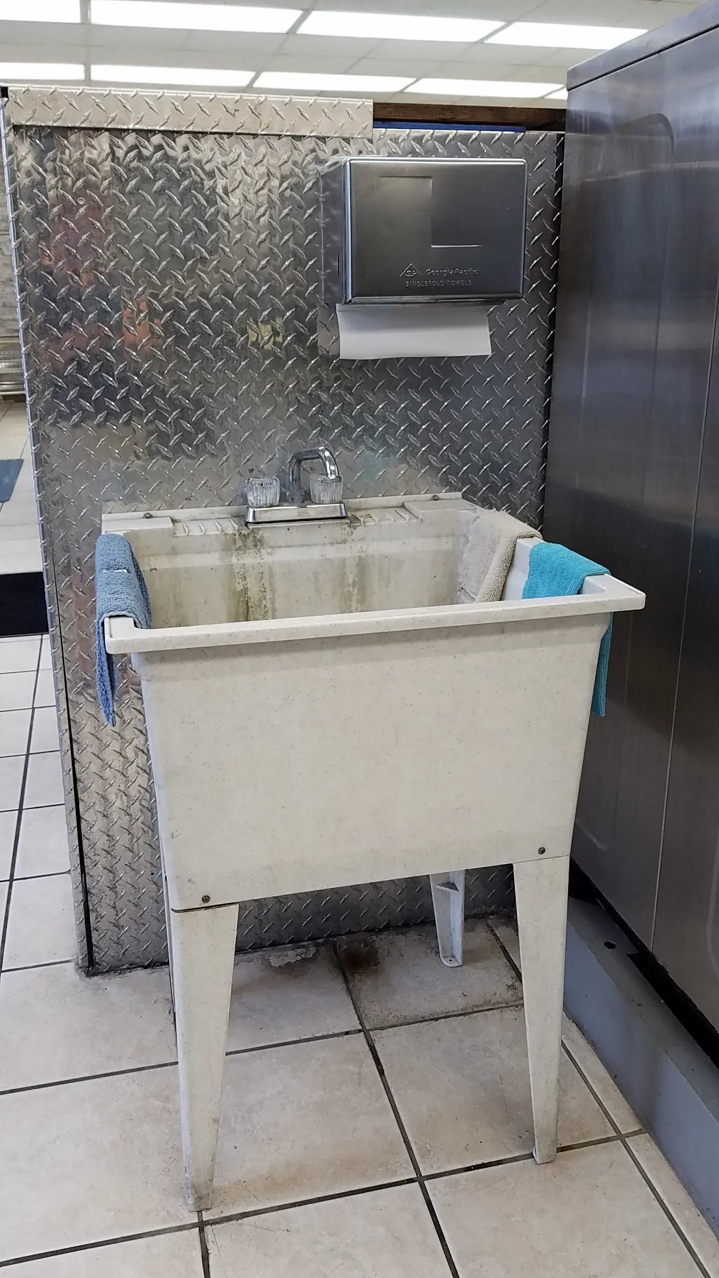 The wash & Dry - Image 11