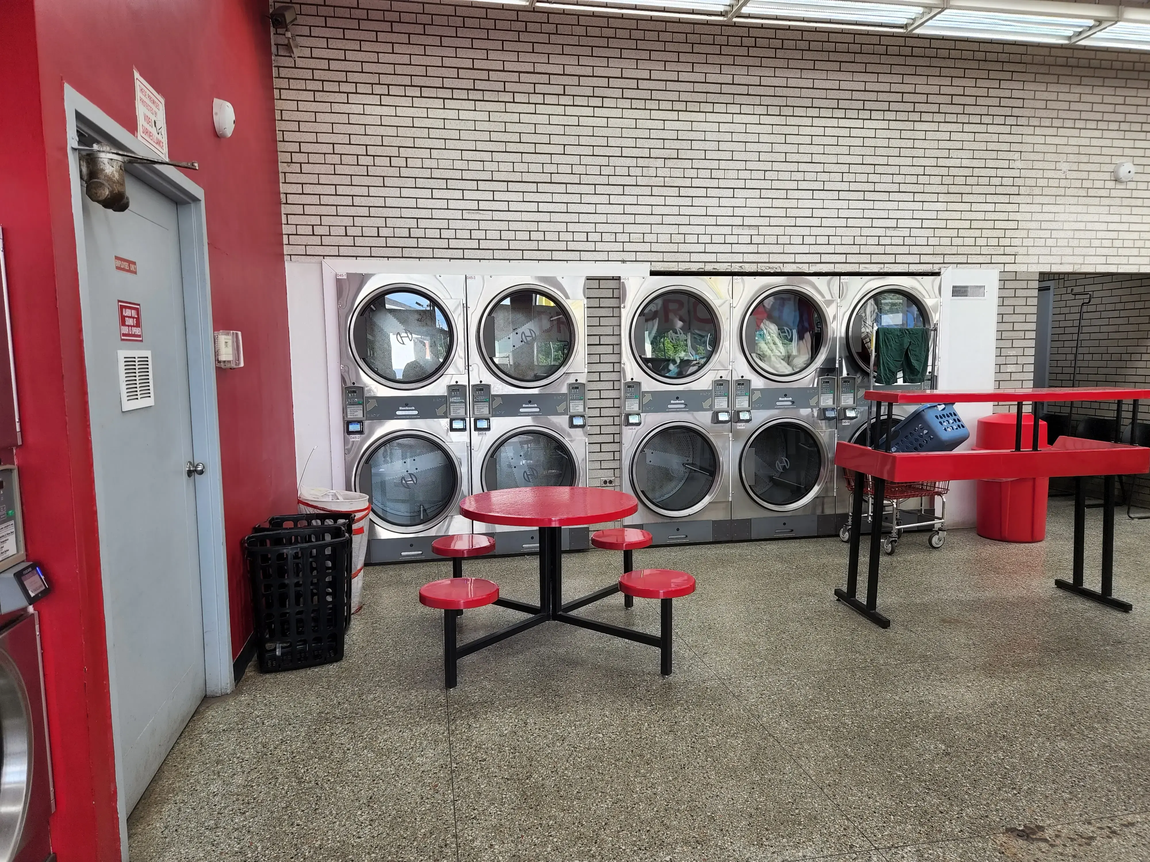 The Wash House - Image 19