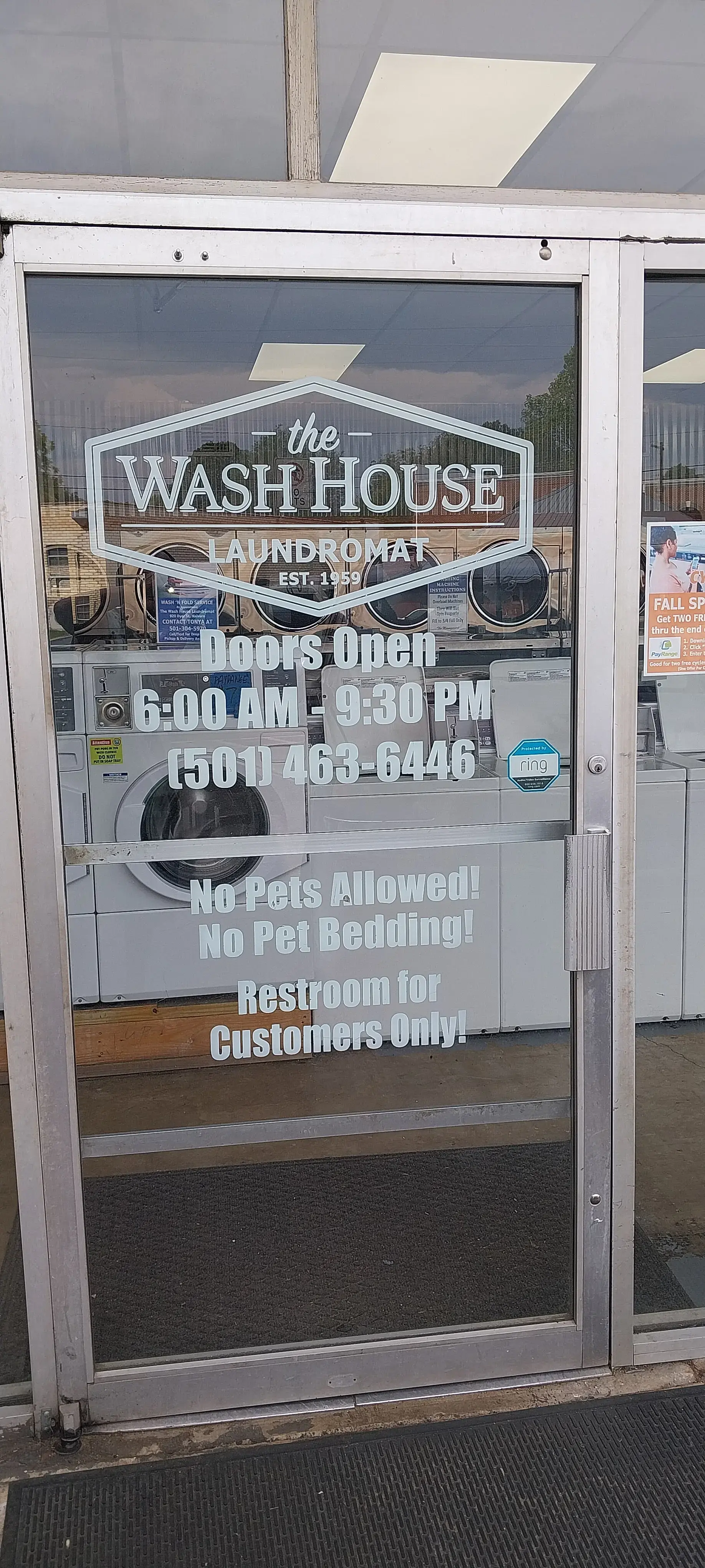 The Wash House Laundromat thumbnail 12