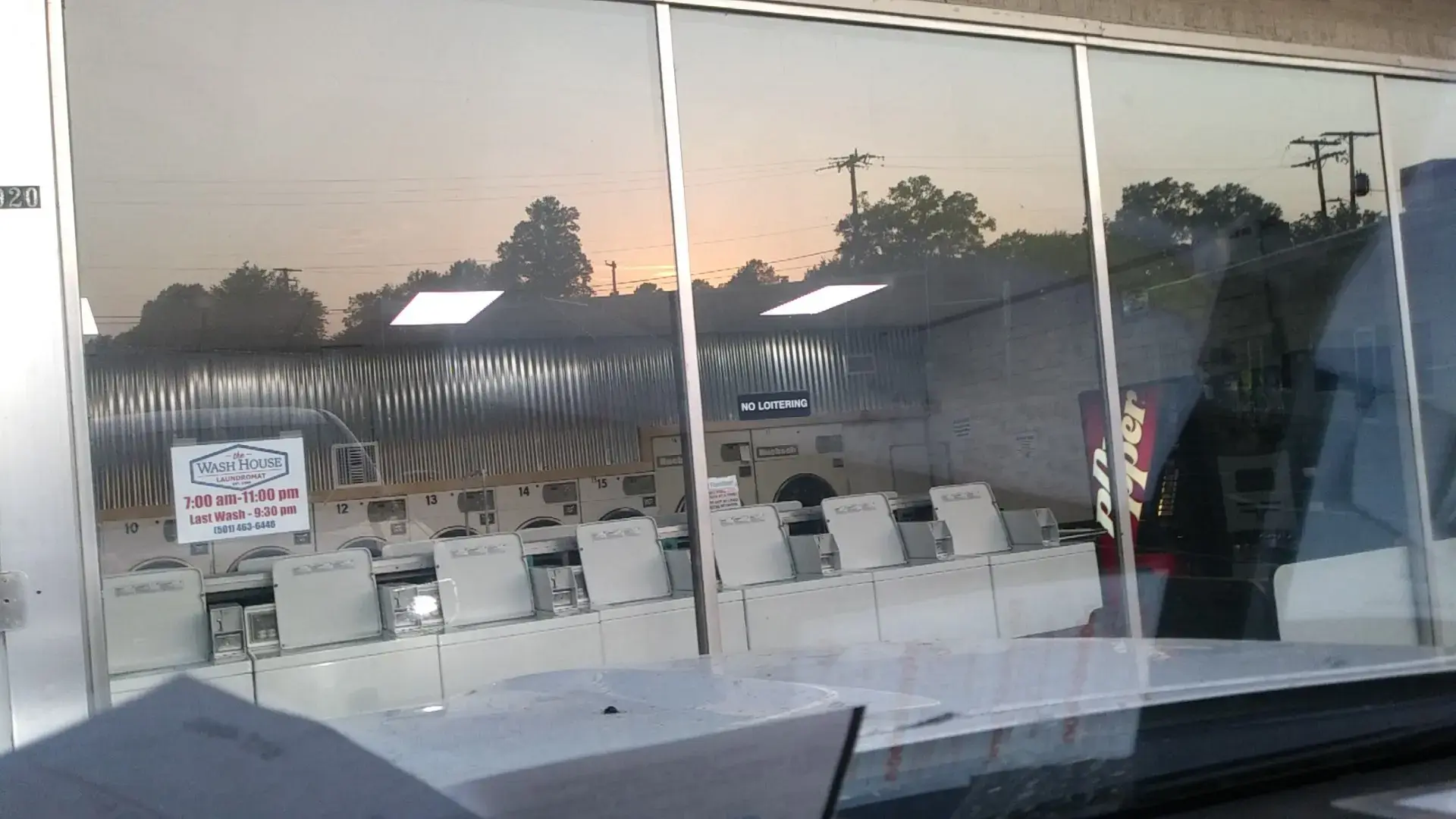 The Wash House Laundromat - Image 19