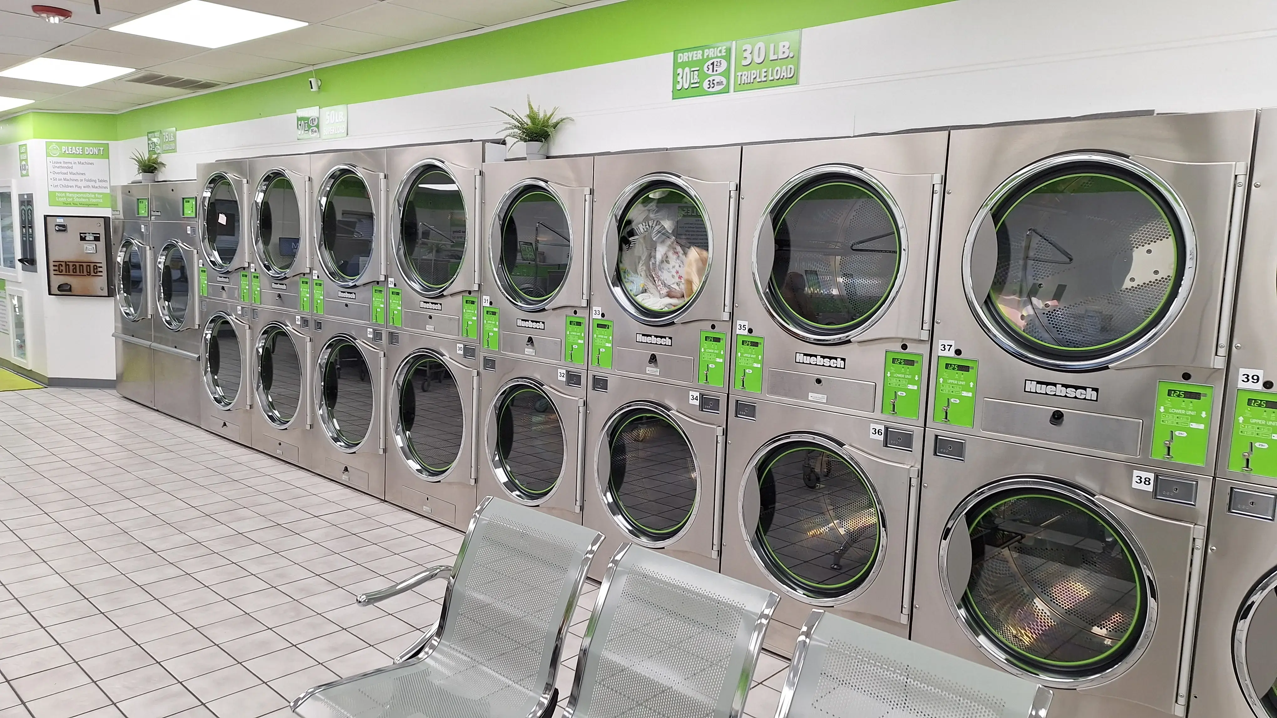 The Wash House Laundromat - Image 3