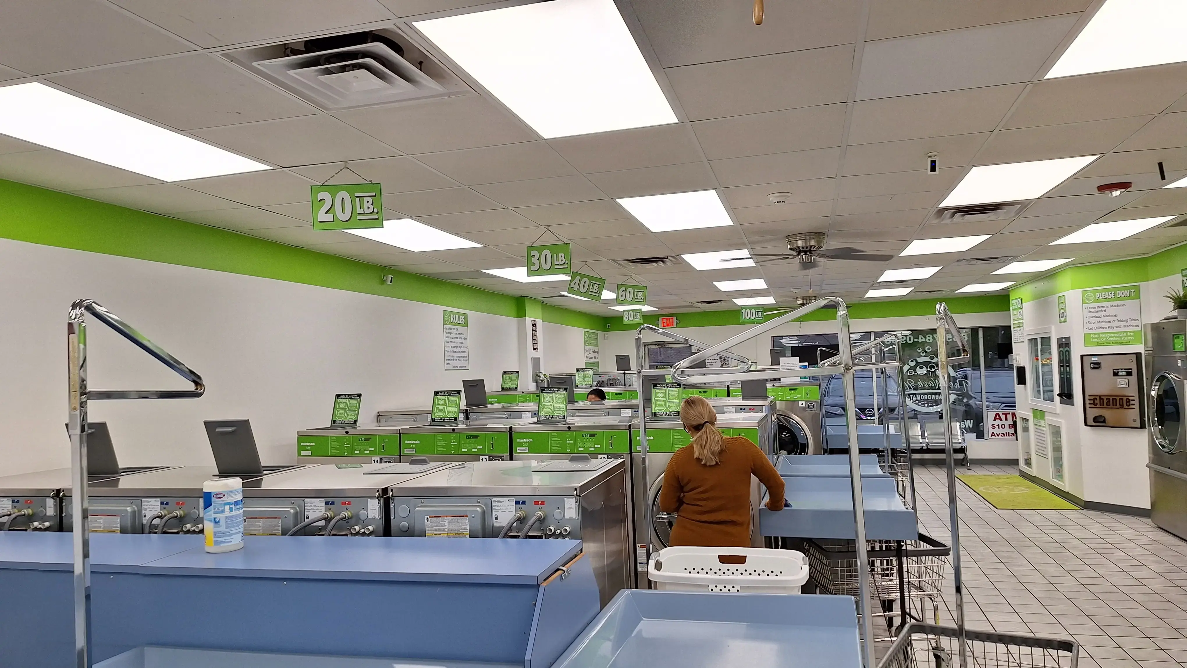 The Wash House Laundromat - Image 4