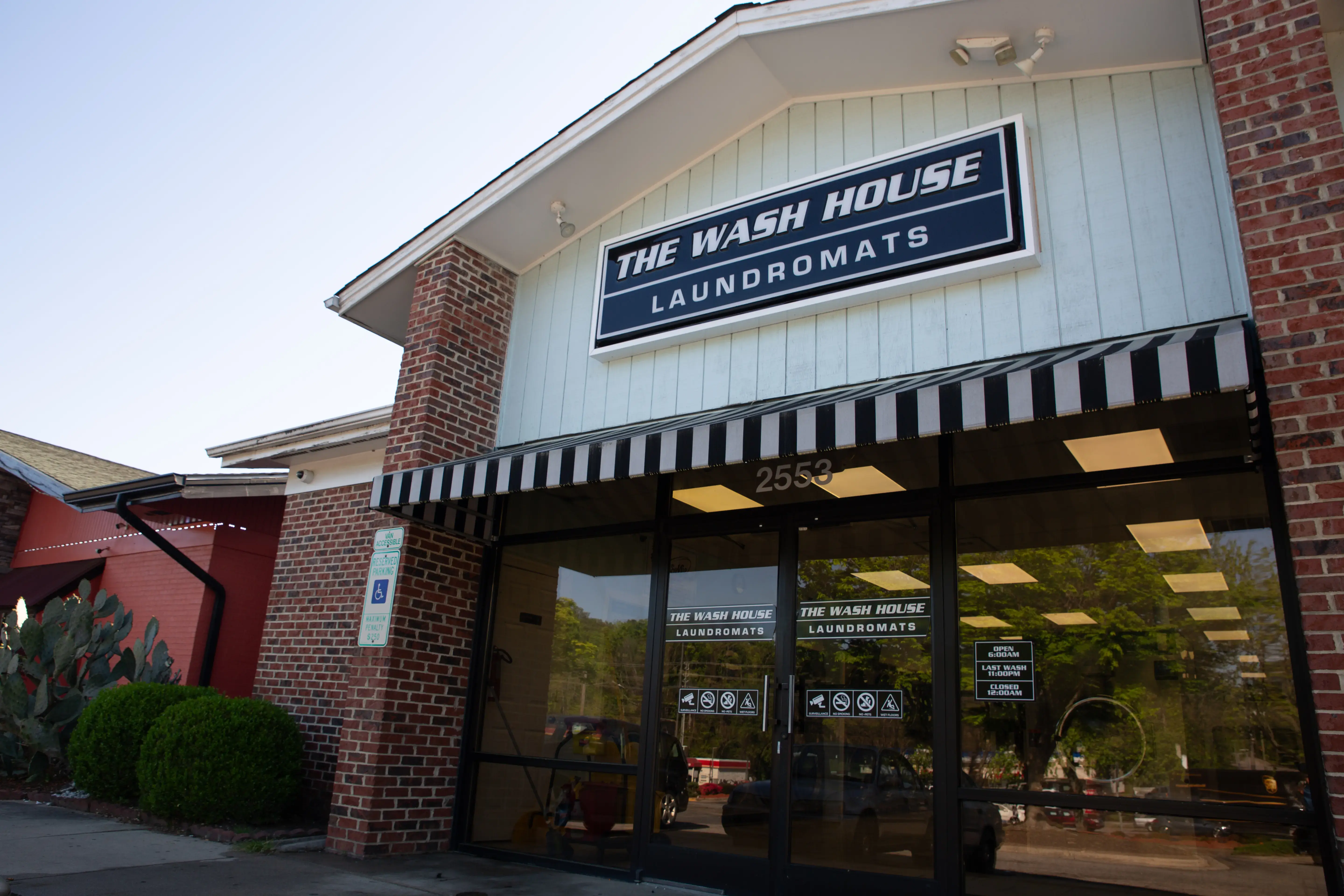 The Wash House - Image 1