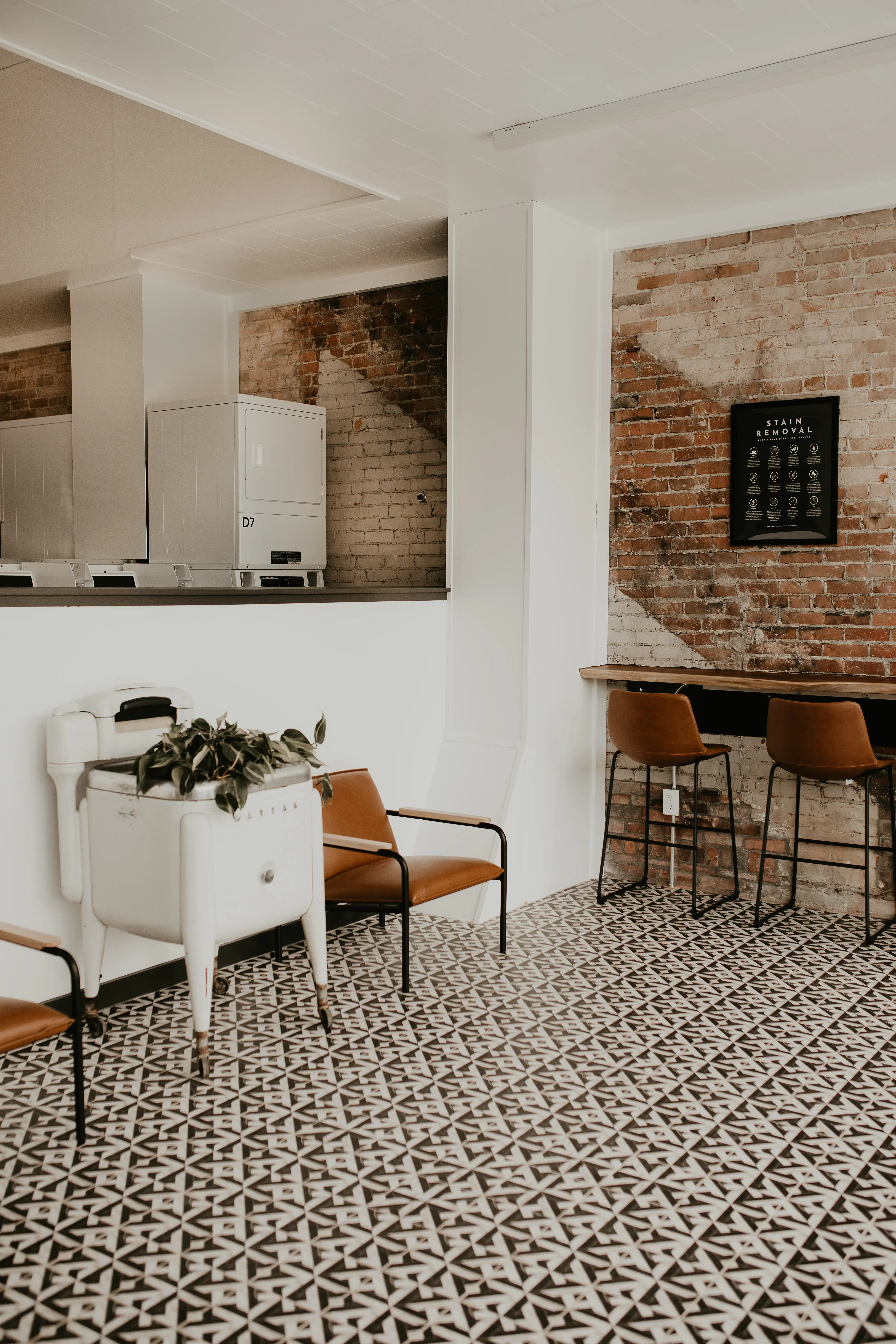 The Wash Laundromat - Image 17