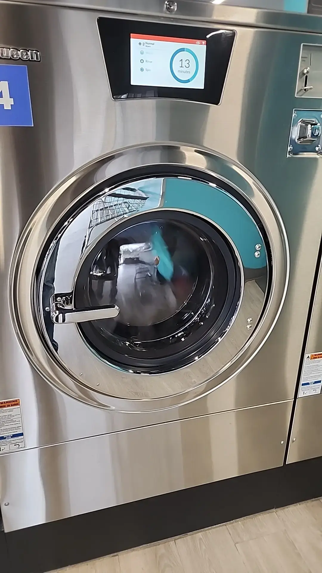The Wash Room Laundromat - Image 8