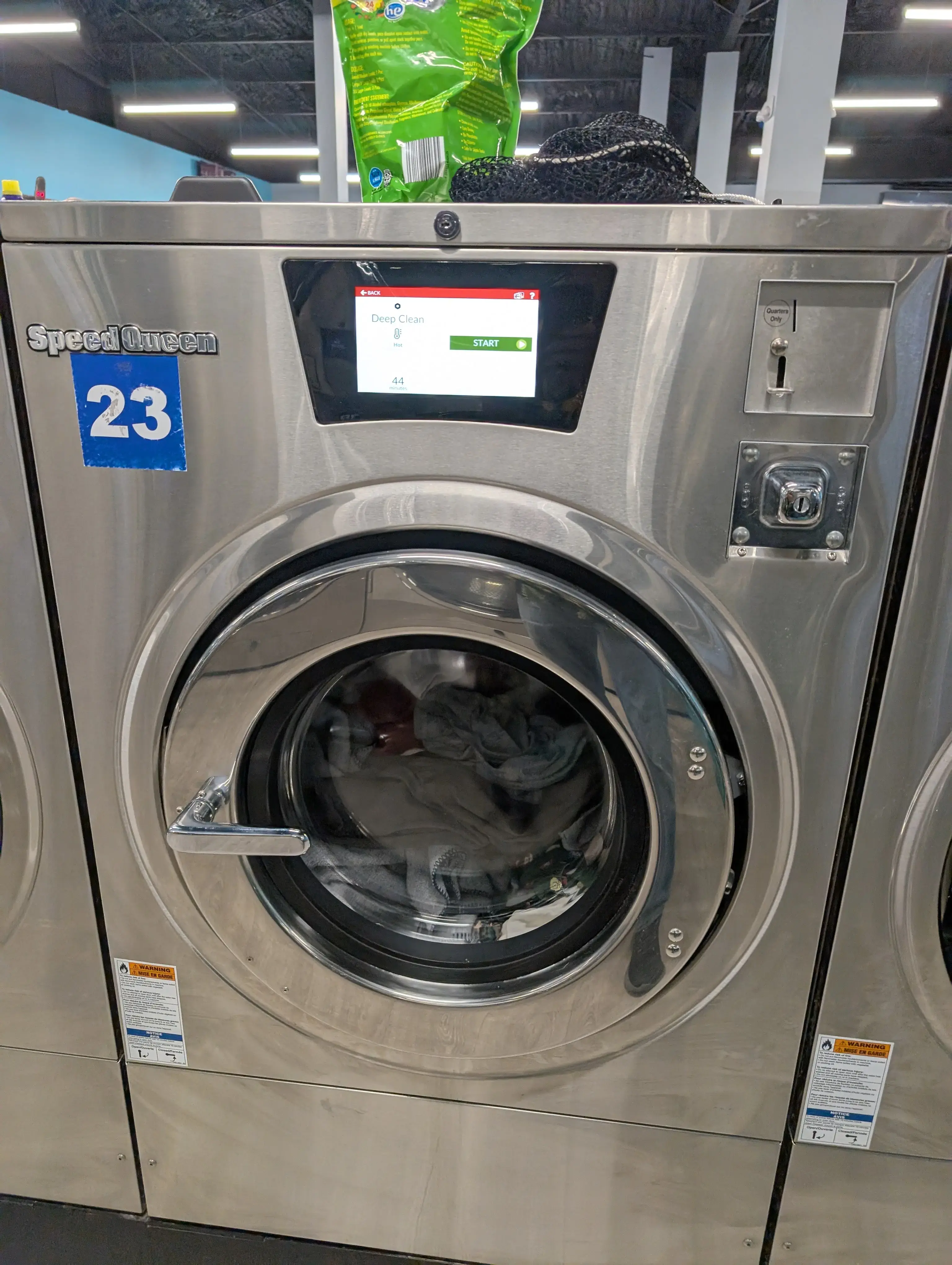 The Wash Room Laundromat thumbnail 16
