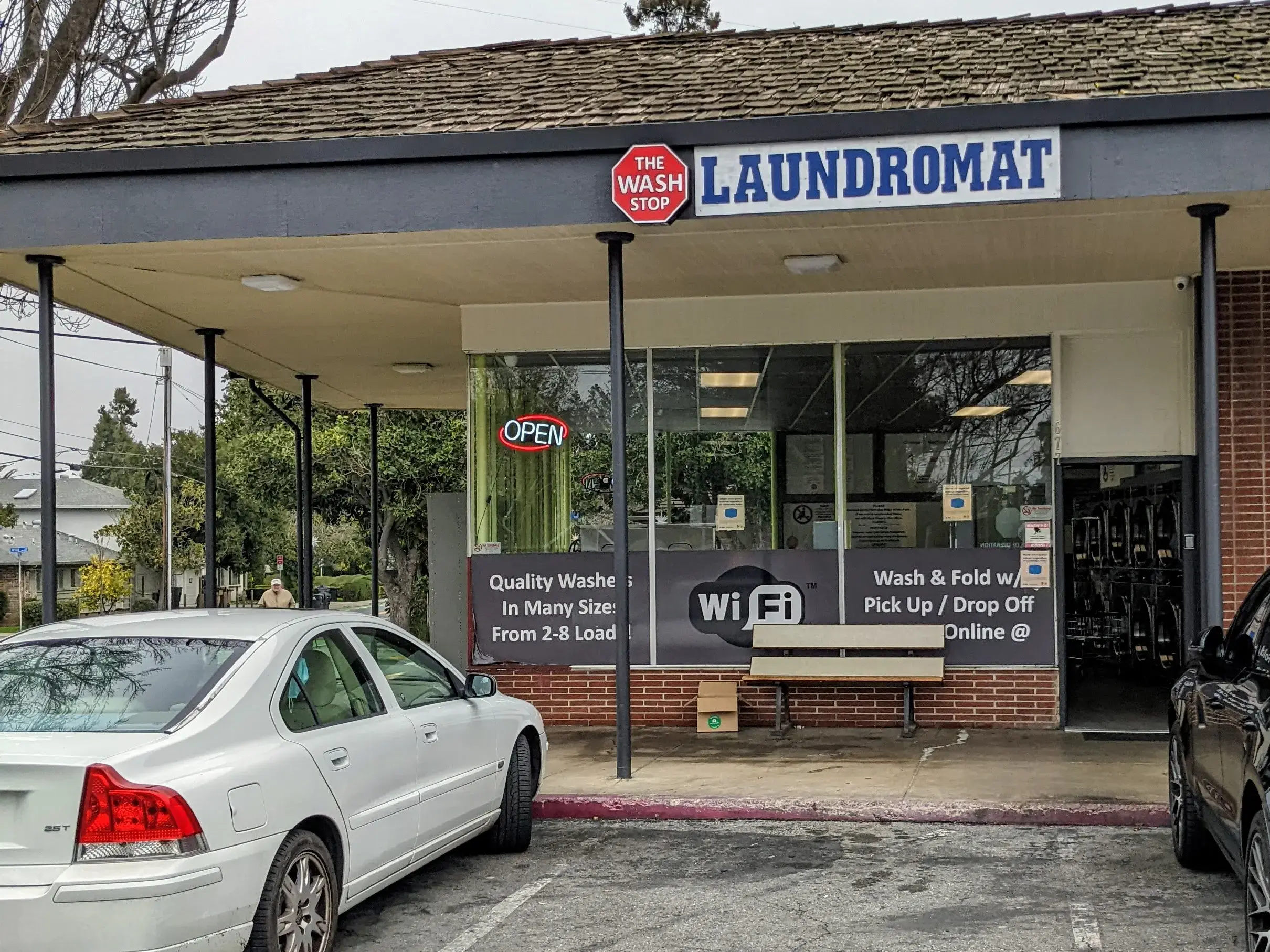 The Wash Stop Laundry thumbnail 10