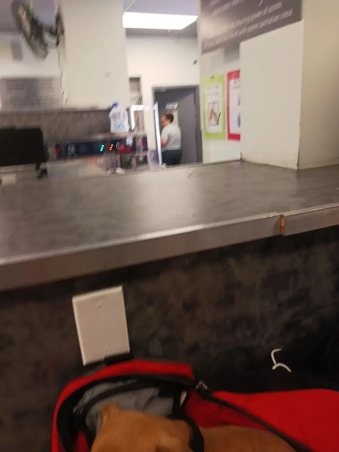 The Wash Stop Laundry - Image 13