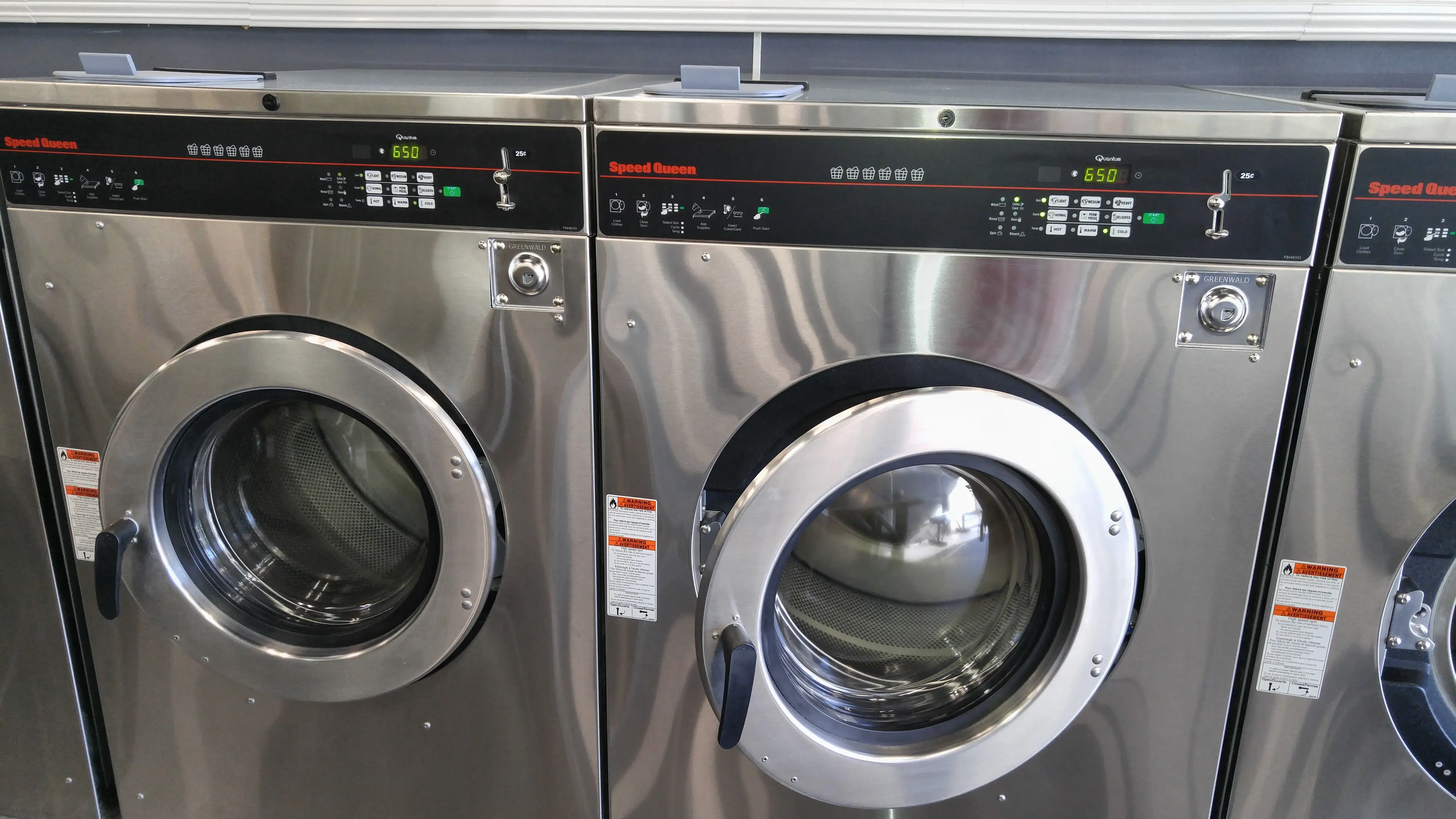 The Wash Stop Laundry thumbnail 5