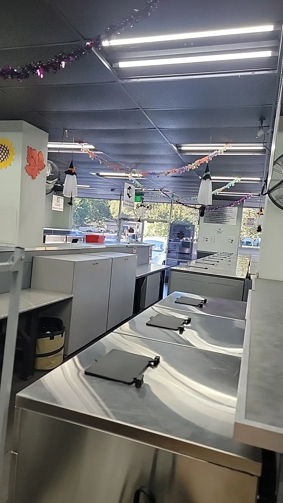 The Wash Stop Laundry - Image 13