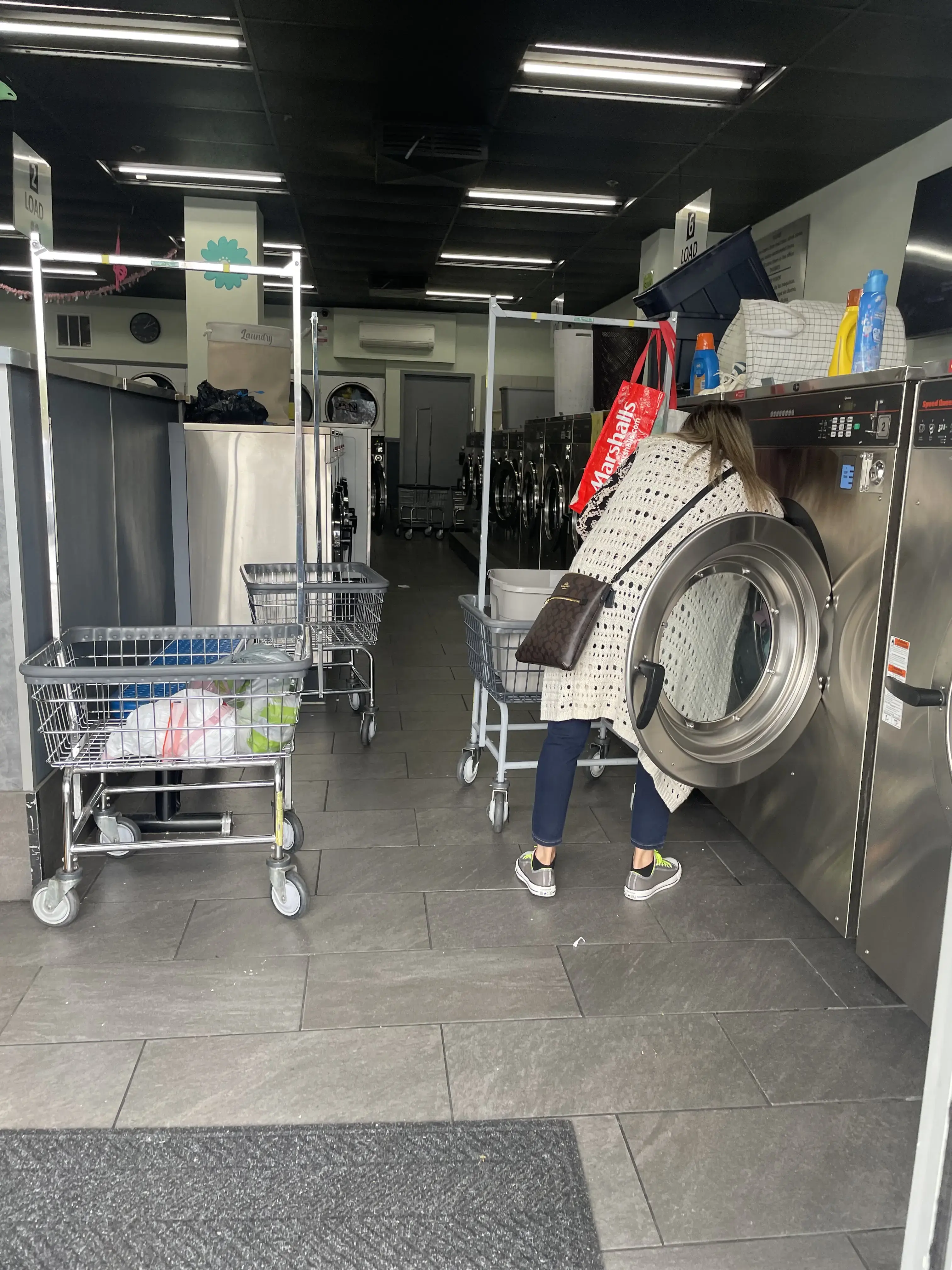 The Wash Stop Laundry thumbnail 14