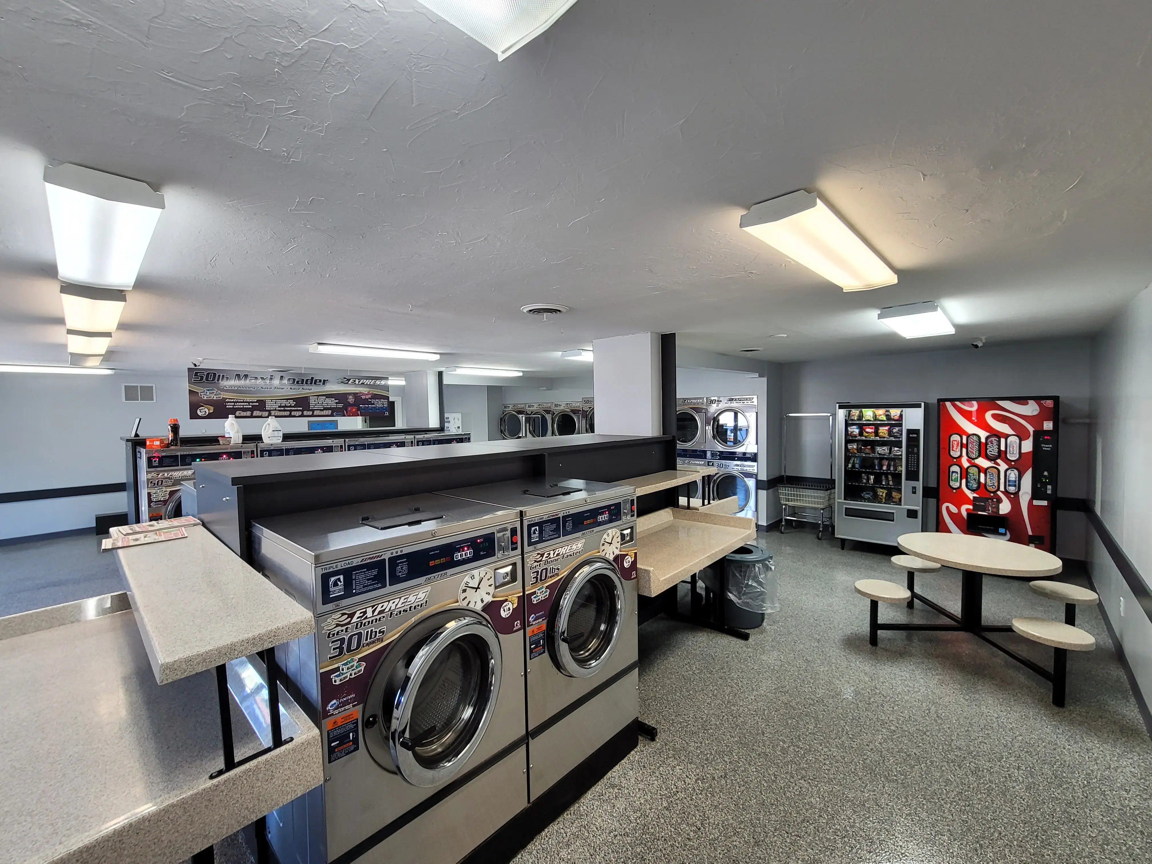 The Washboard Express Laundromat thumbnail 1