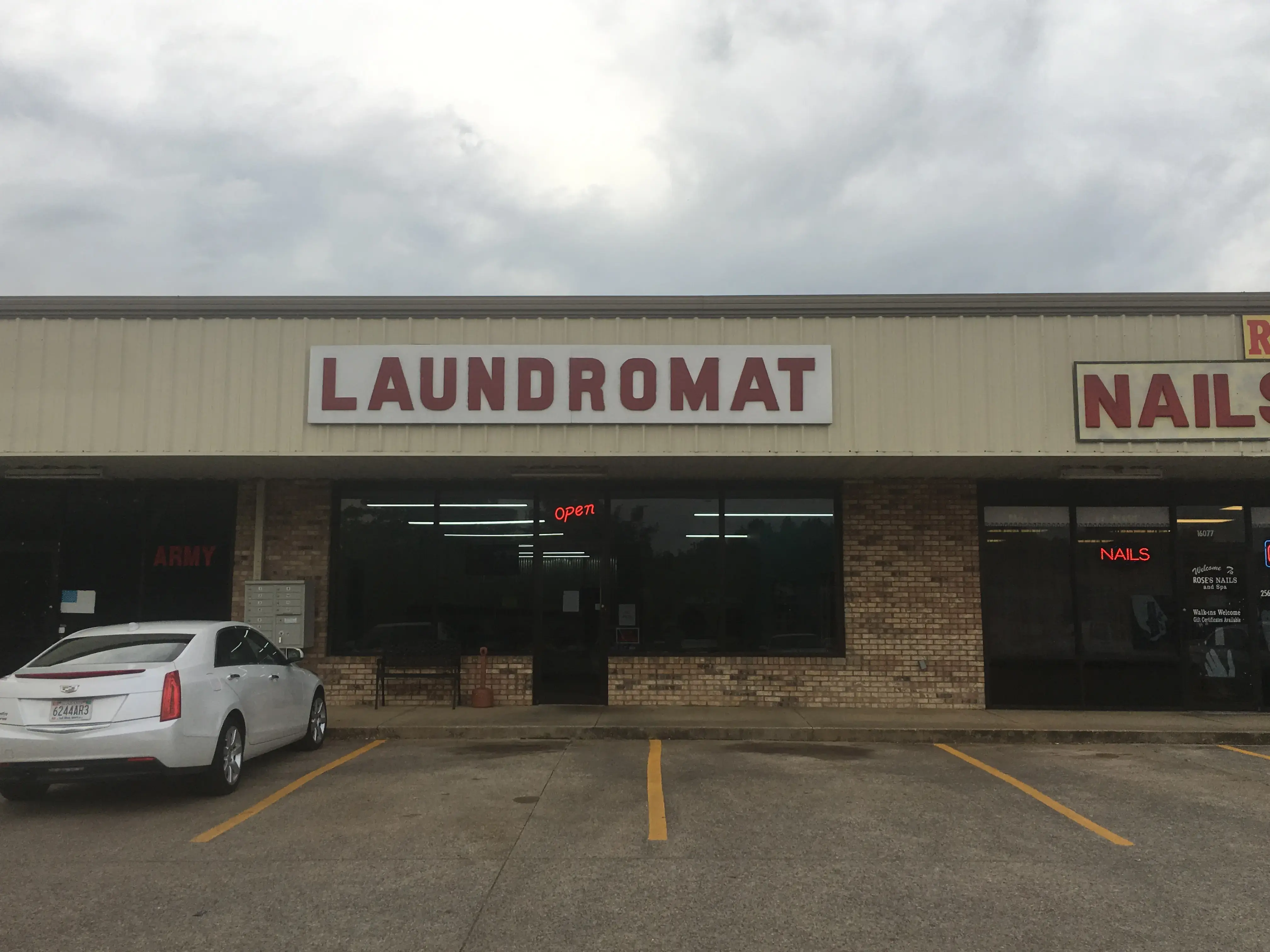 The Washboard Laundromat - Image 1