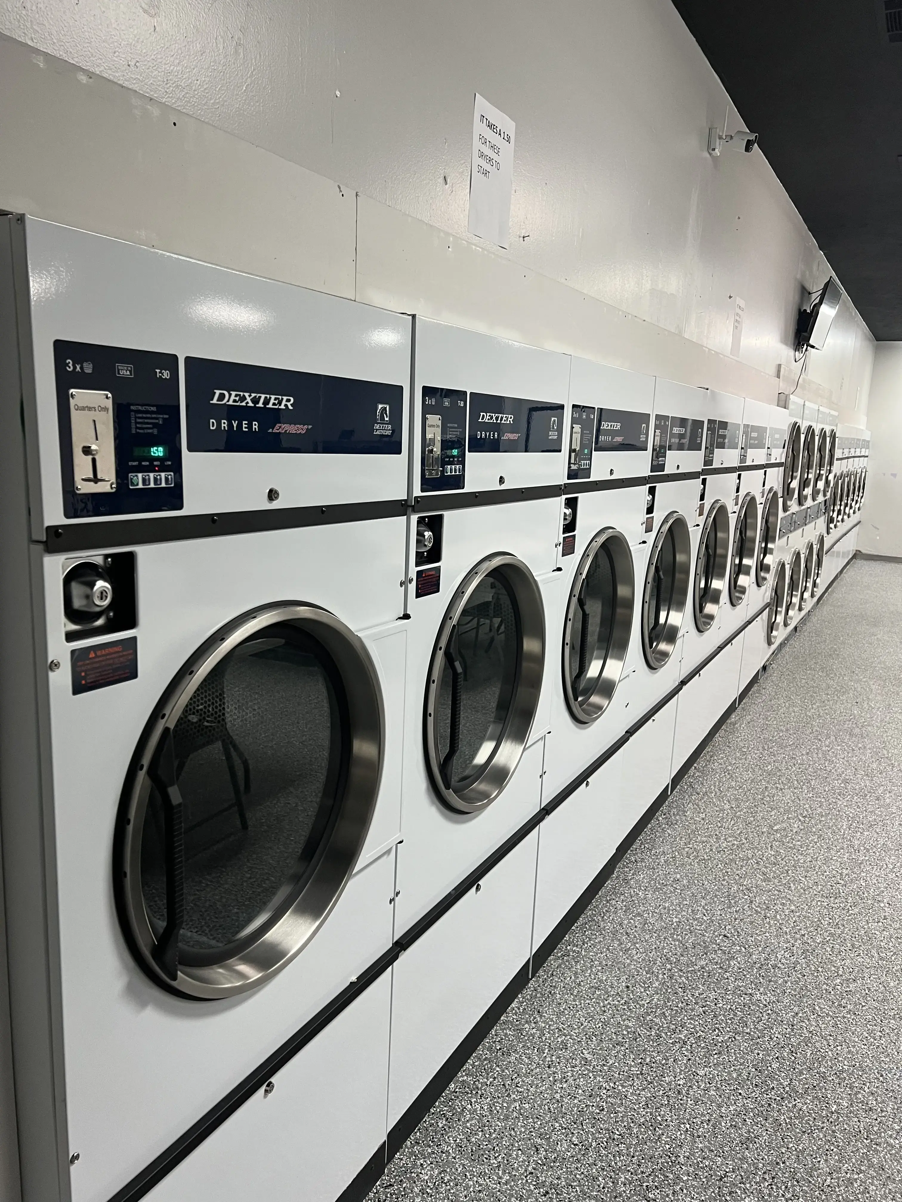The Washer Laundromat thumbnail 6