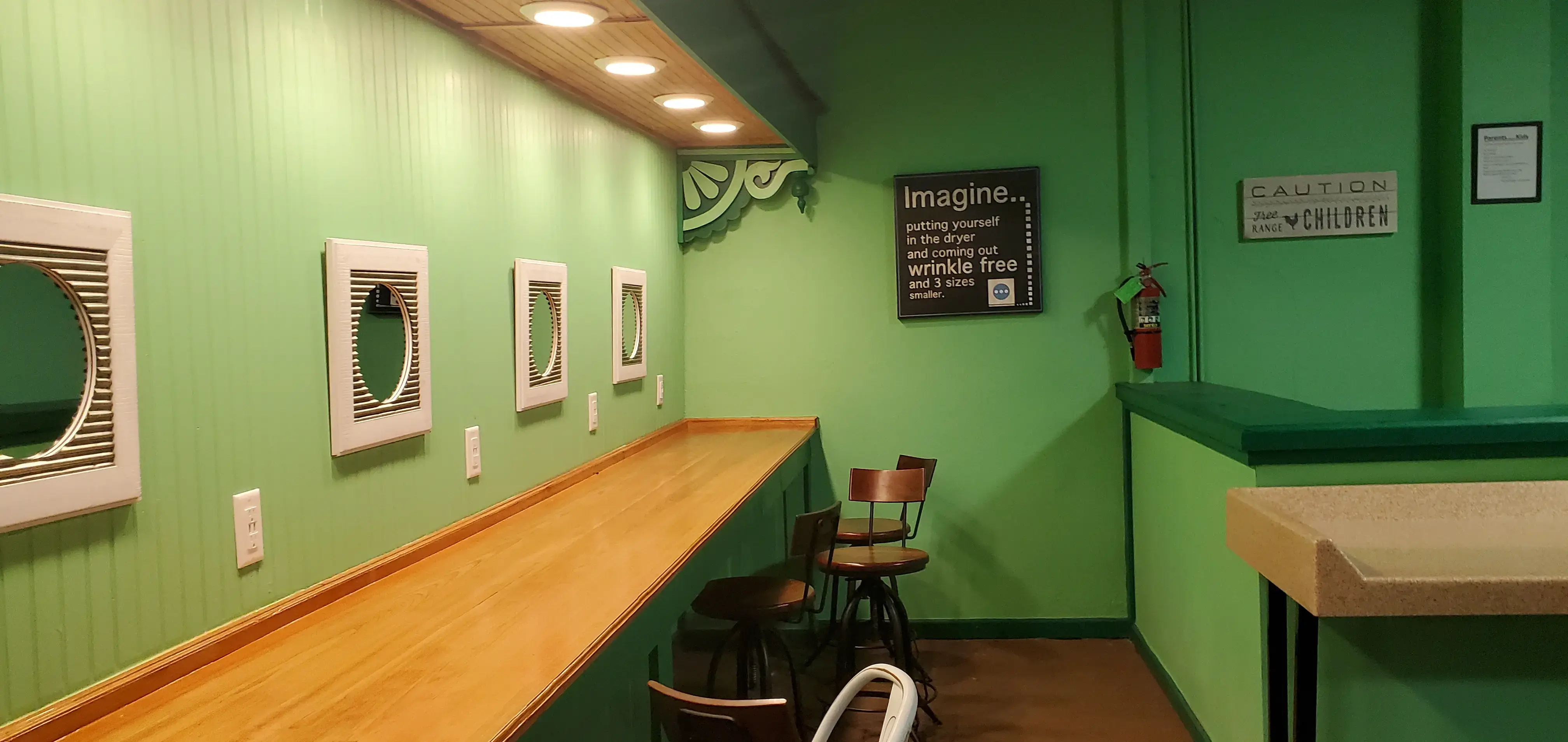 The Washington Laundromat - Image 10