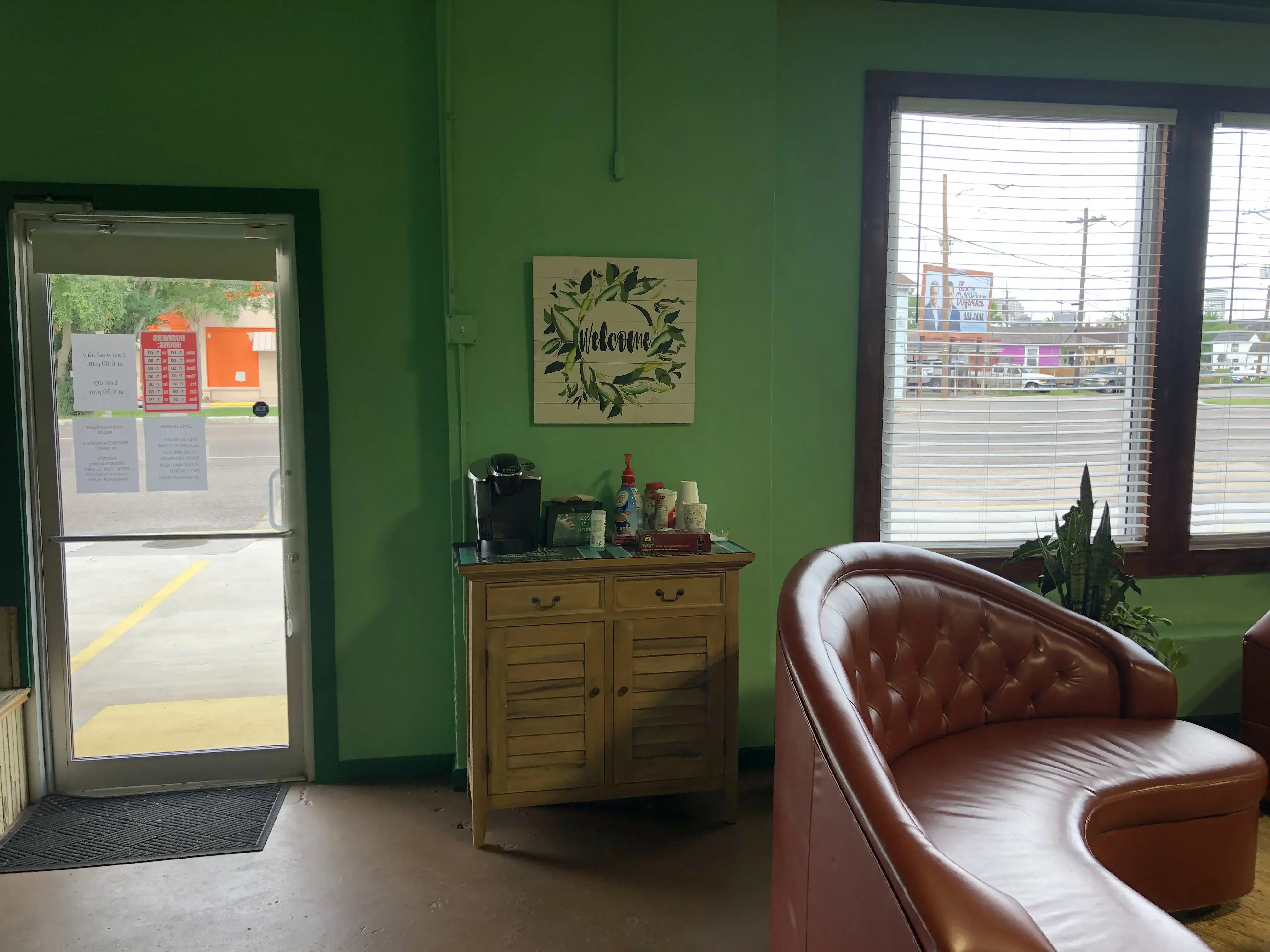 The Washington Laundromat - Image 7