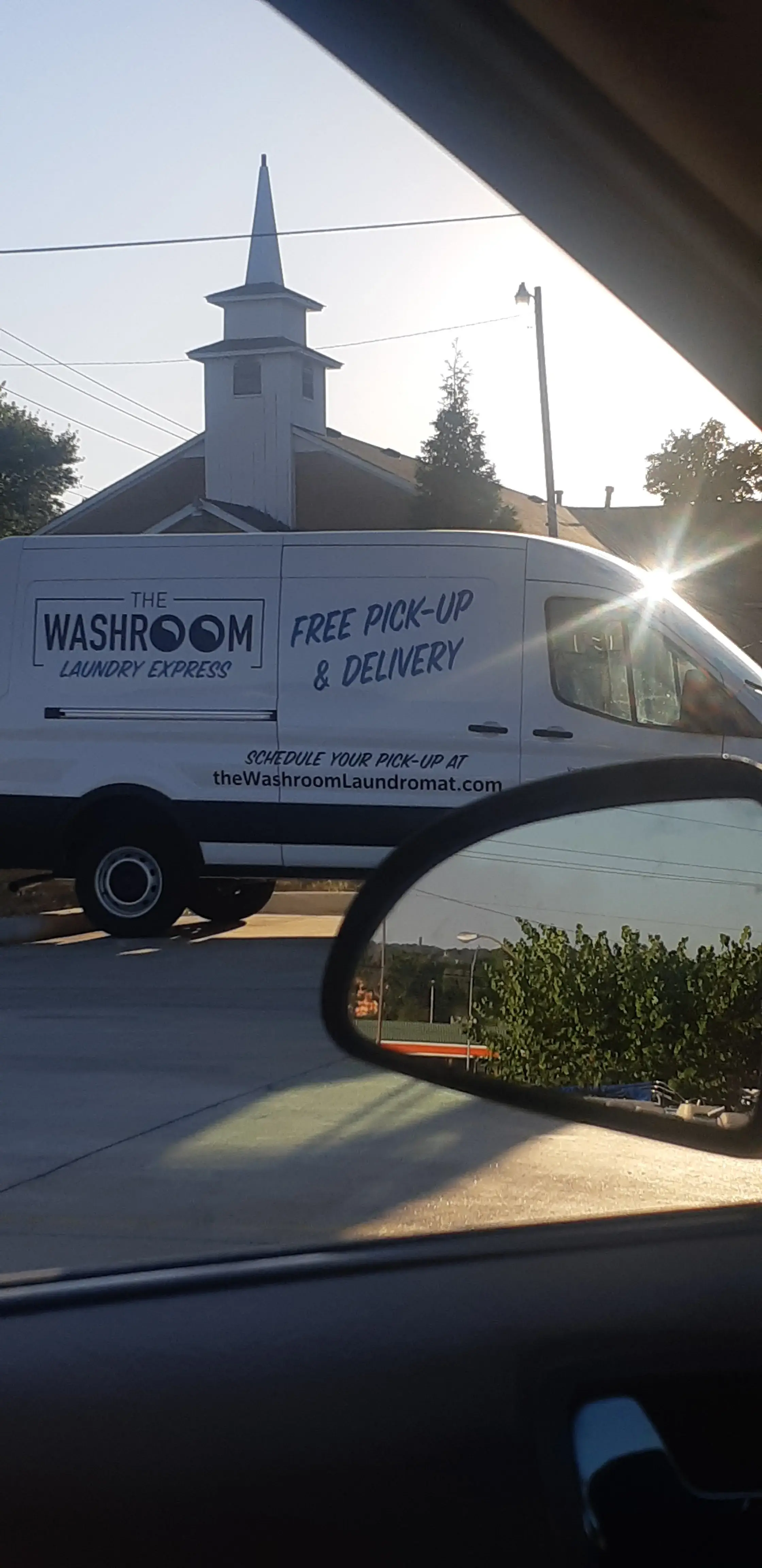 The Washroom Coin Laundry - Image 6